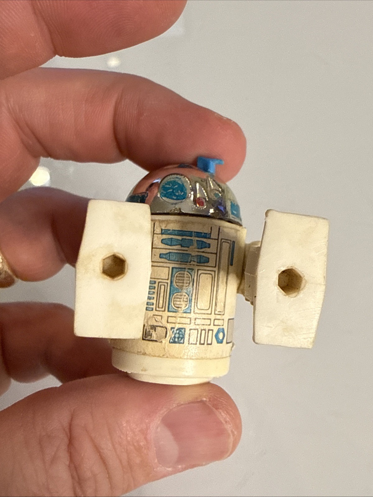 R2-D2 (Artoo-Detoo) (with Sensorscope) sold