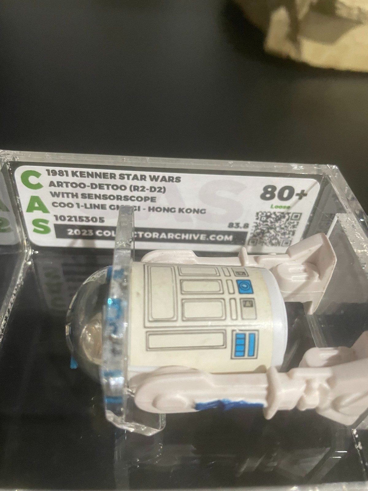 R2-D2 (Artoo-Detoo) (with Sensorscope) sold