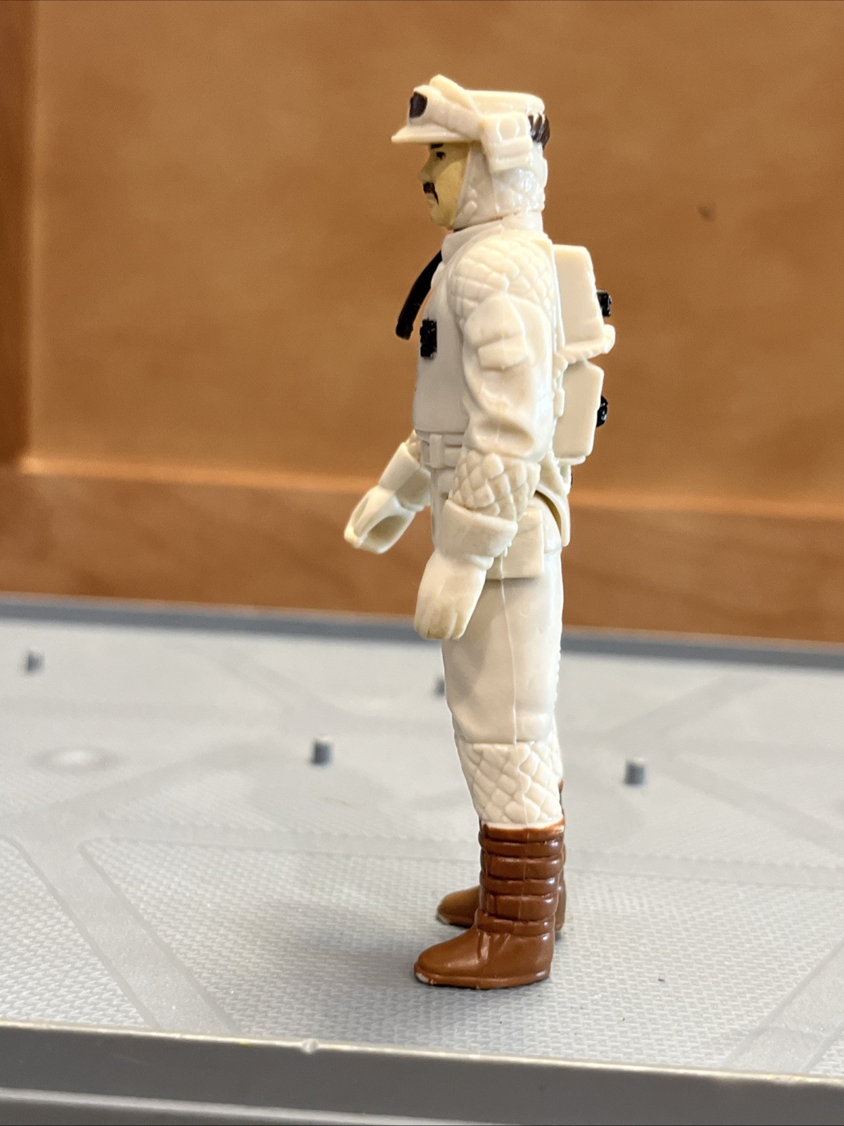 Rebel Commander sold