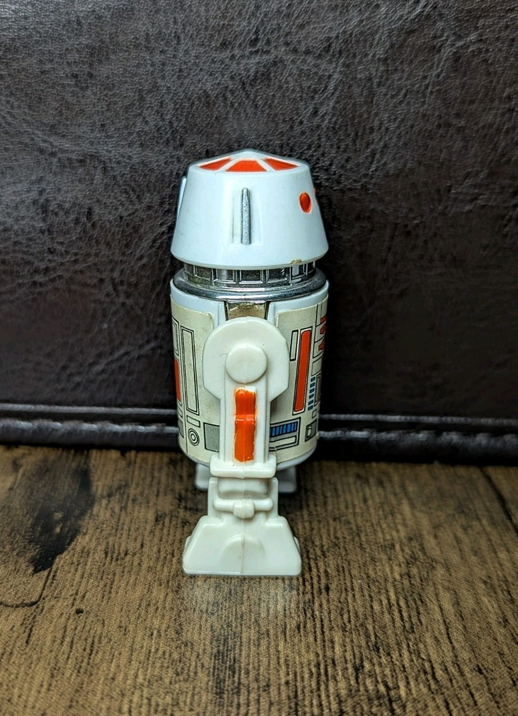 R5-D4 (Arfive-Defour) sold