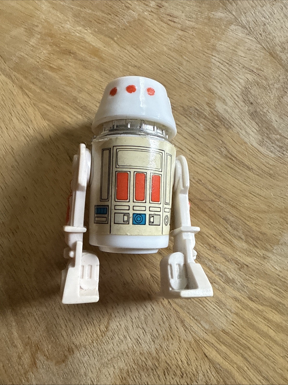 R5-D4 (Arfive-Defour) sold