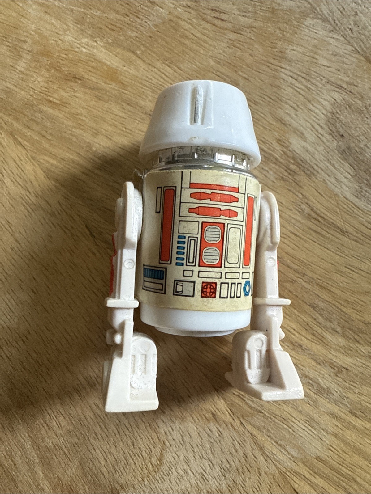 R5-D4 (Arfive-Defour) sold