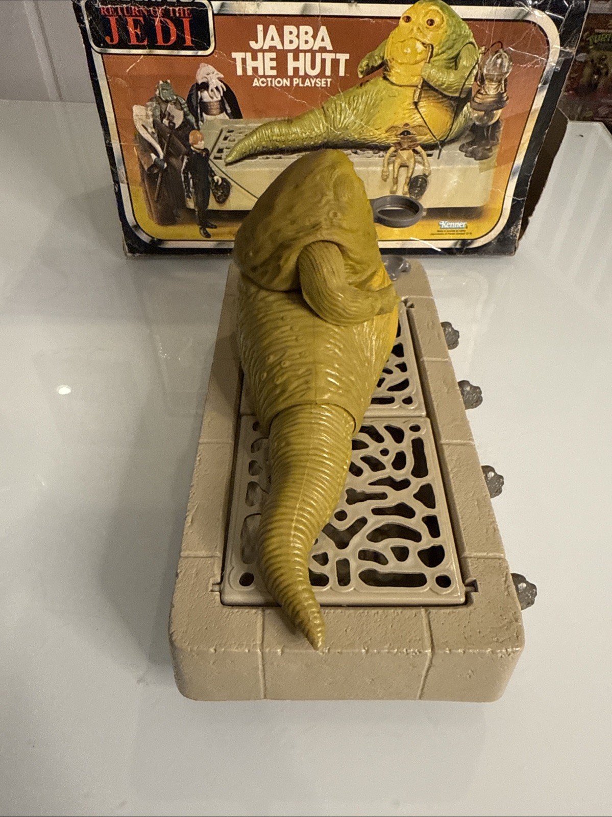Jabba the Hutt Action Playset sold