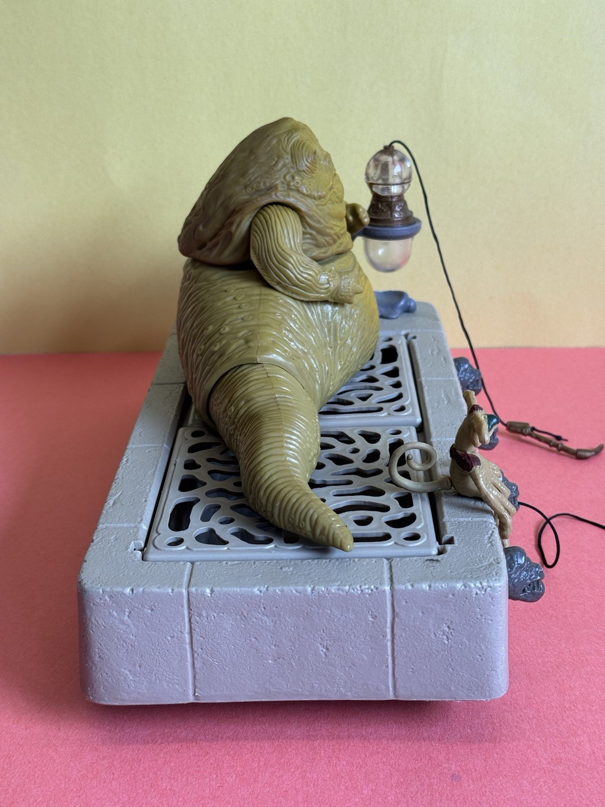 Jabba the Hutt Action Playset sold