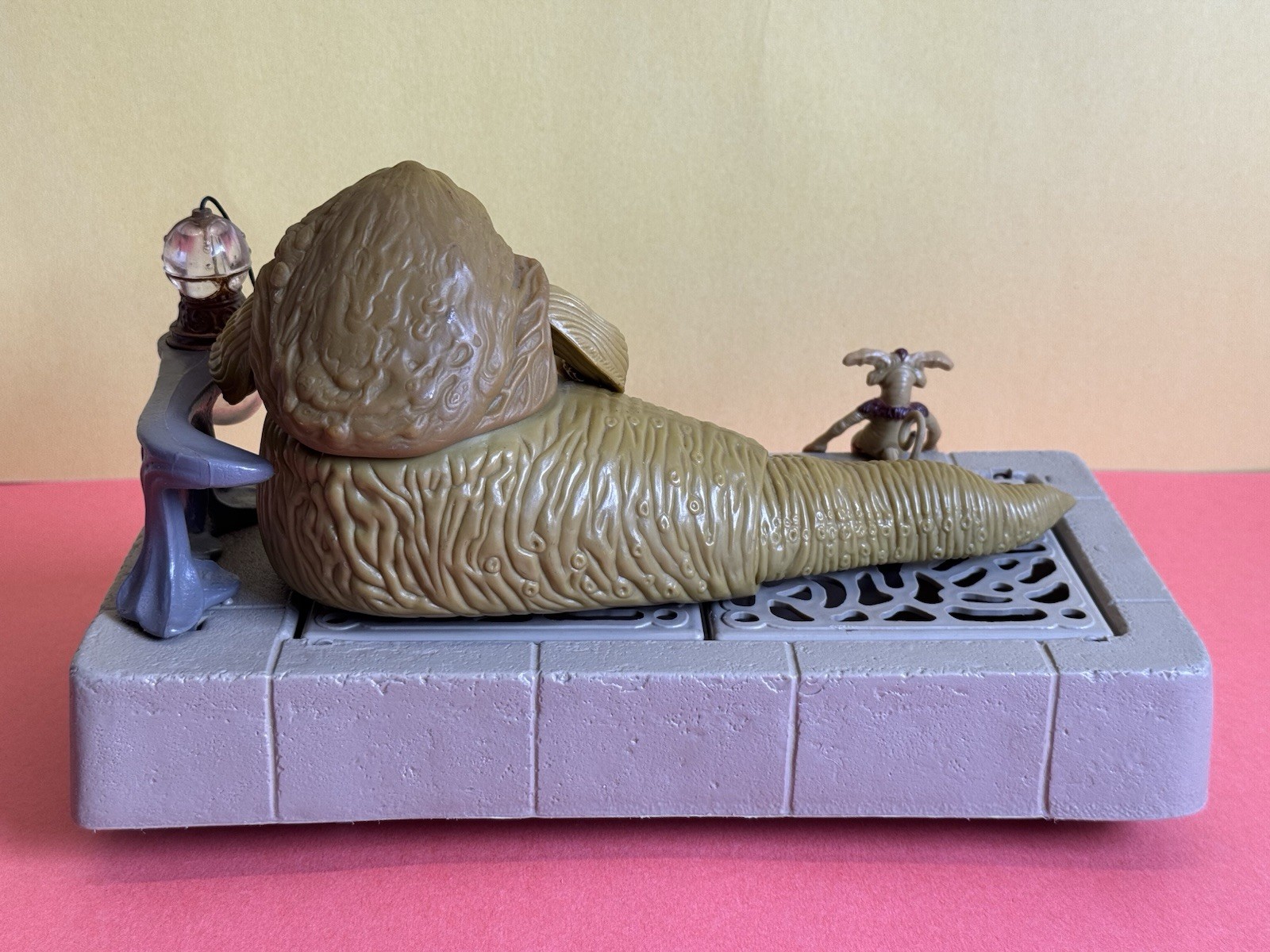 Jabba the Hutt Action Playset sold