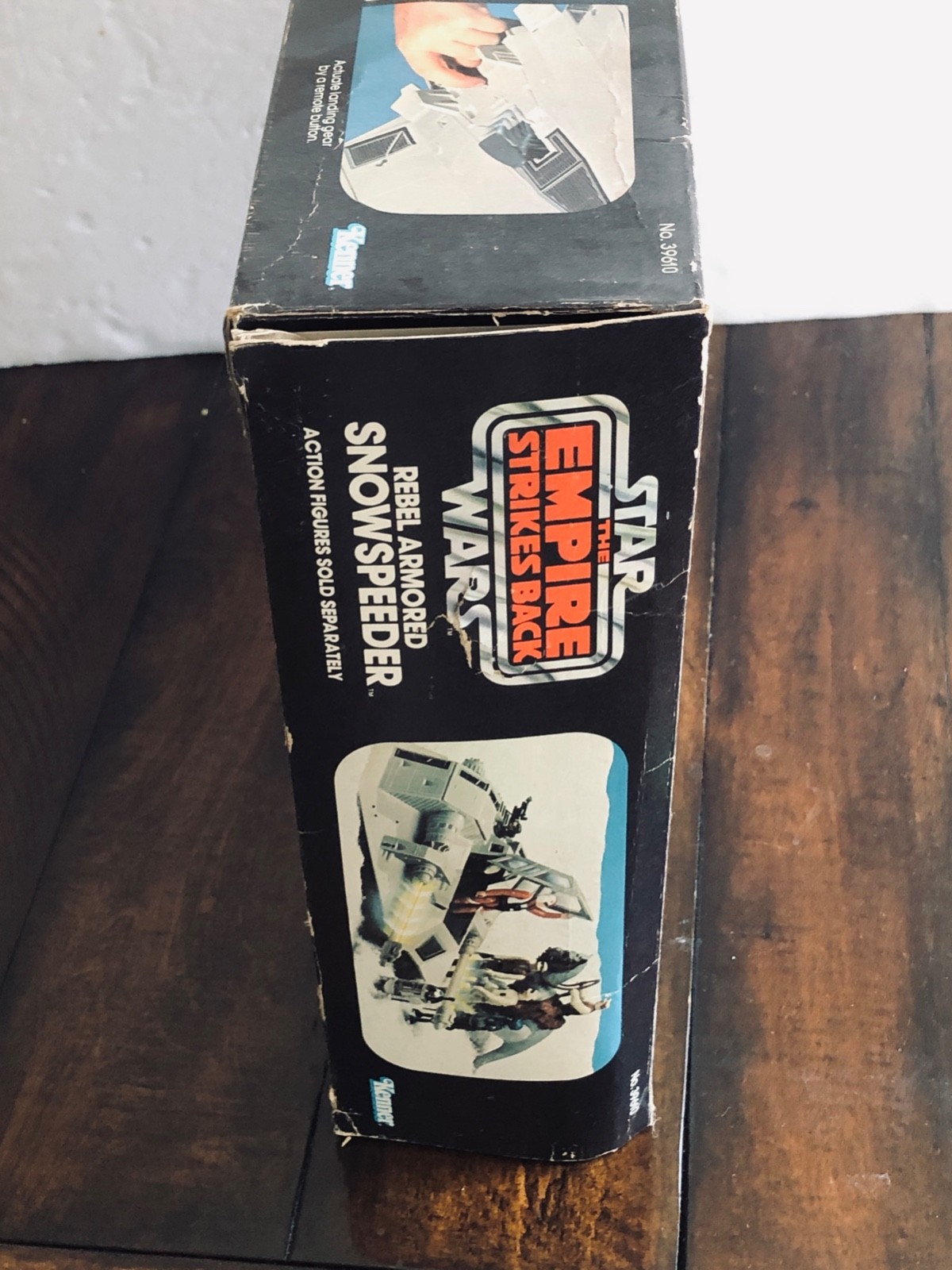Rebel Armored Snowspeeder sold