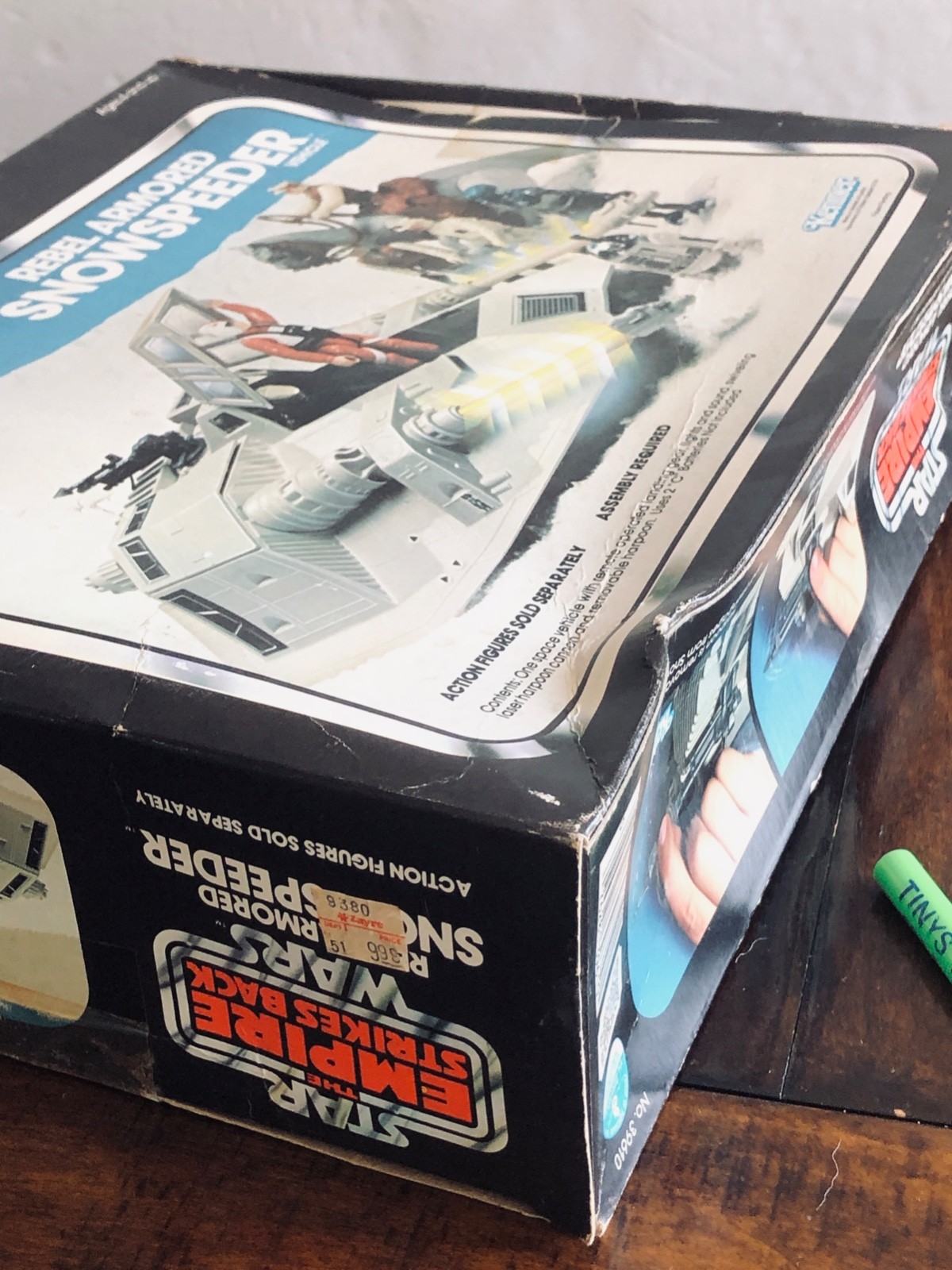 Rebel Armored Snowspeeder sold