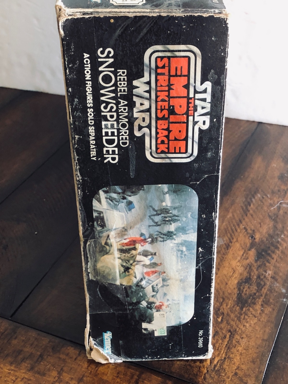 Rebel Armored Snowspeeder sold