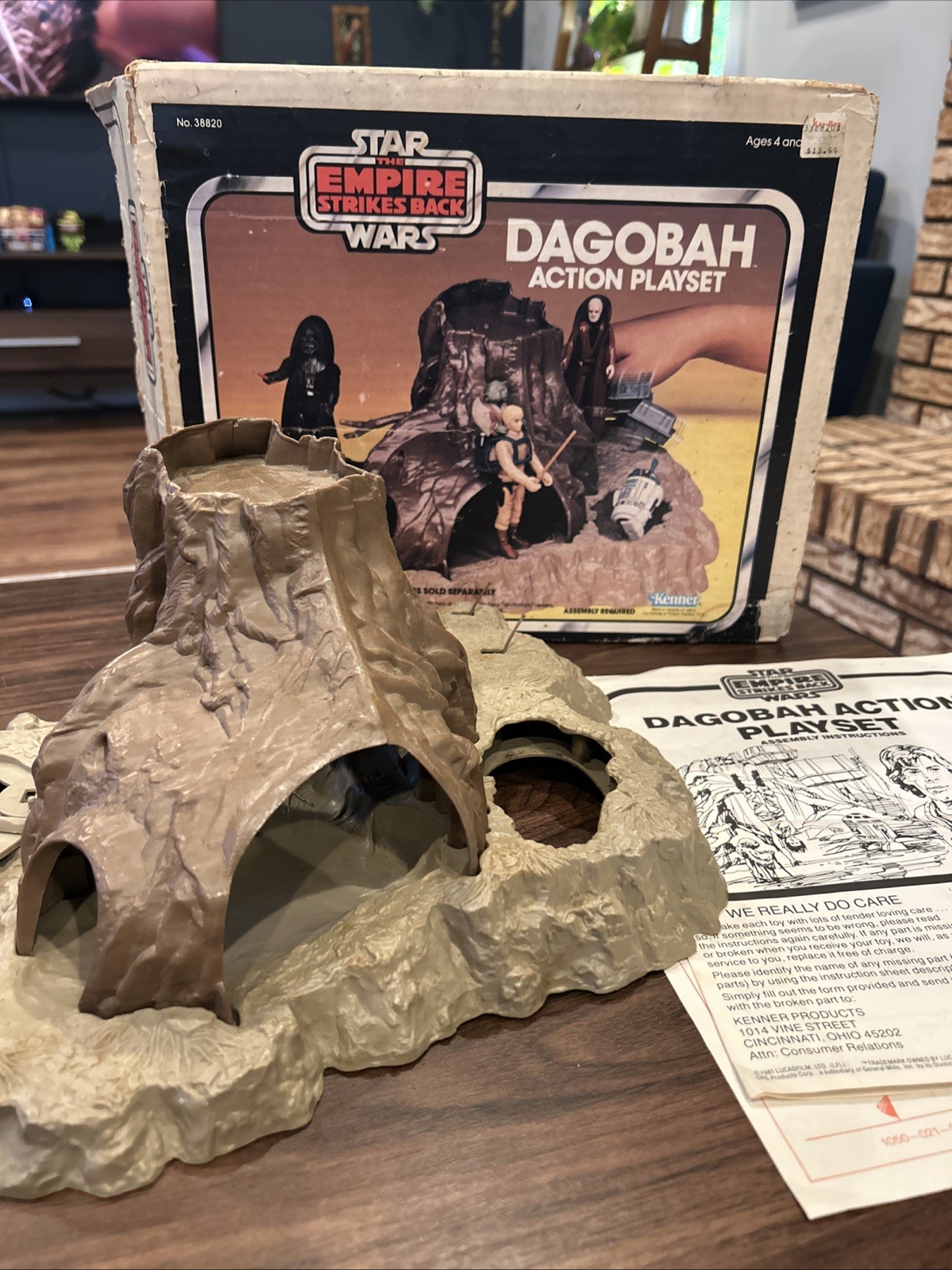 Dagobah Action Playset sold