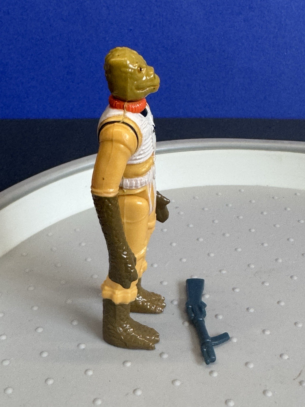 Bossk (Bounty Hunter) sold