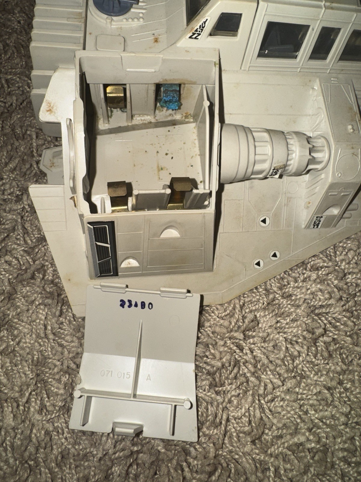 Rebel Armored Snowspeeder sold