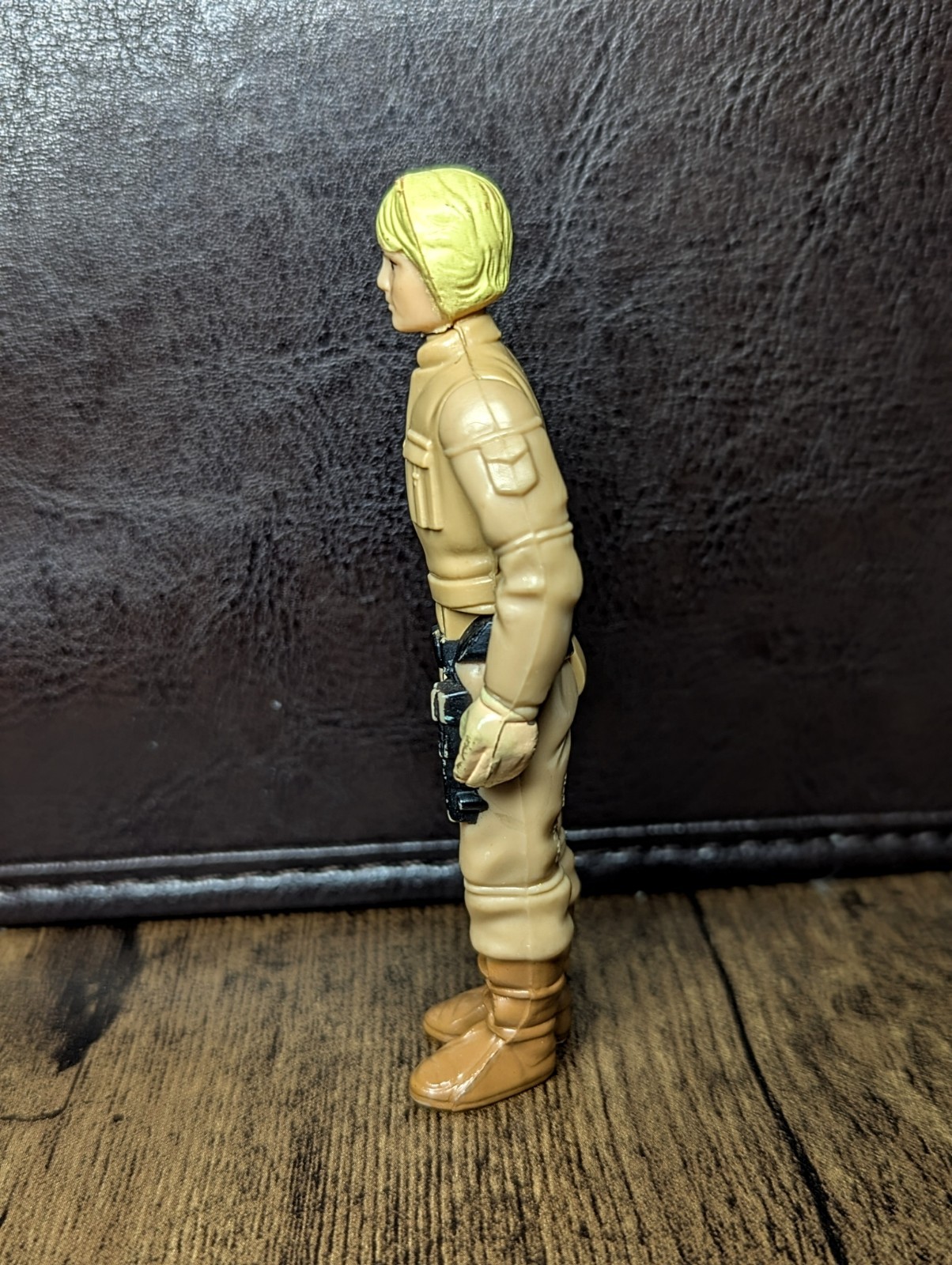 Luke Skywalker (Bespin Fatigues) sold