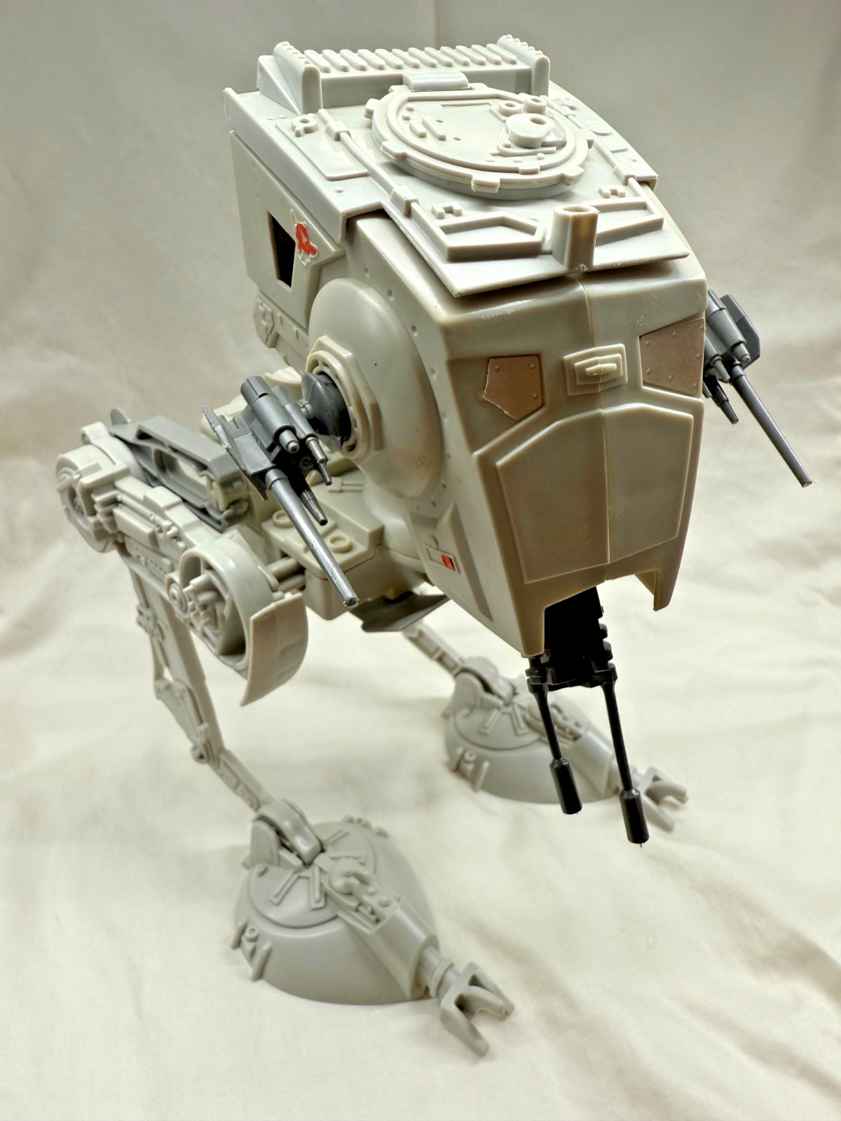 Scout Walker (AT-ST) sold
