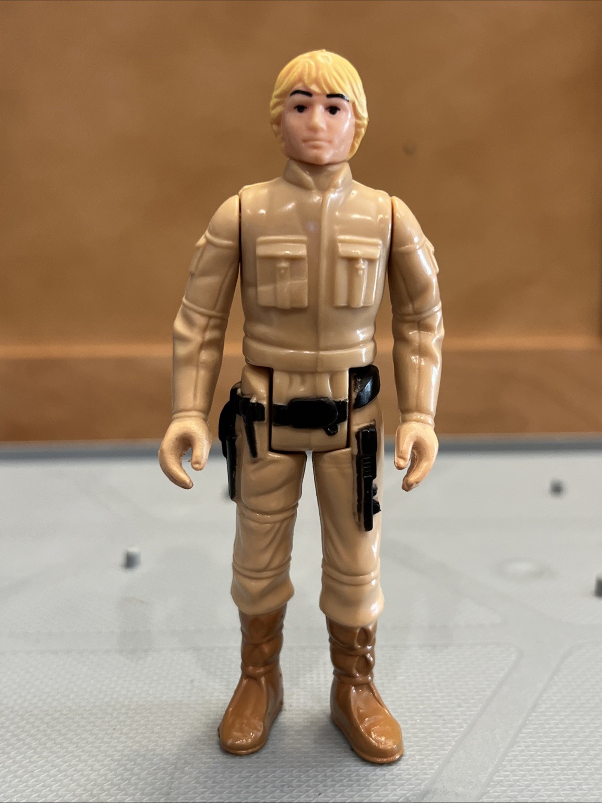 Luke Skywalker (Bespin Fatigues) sold
