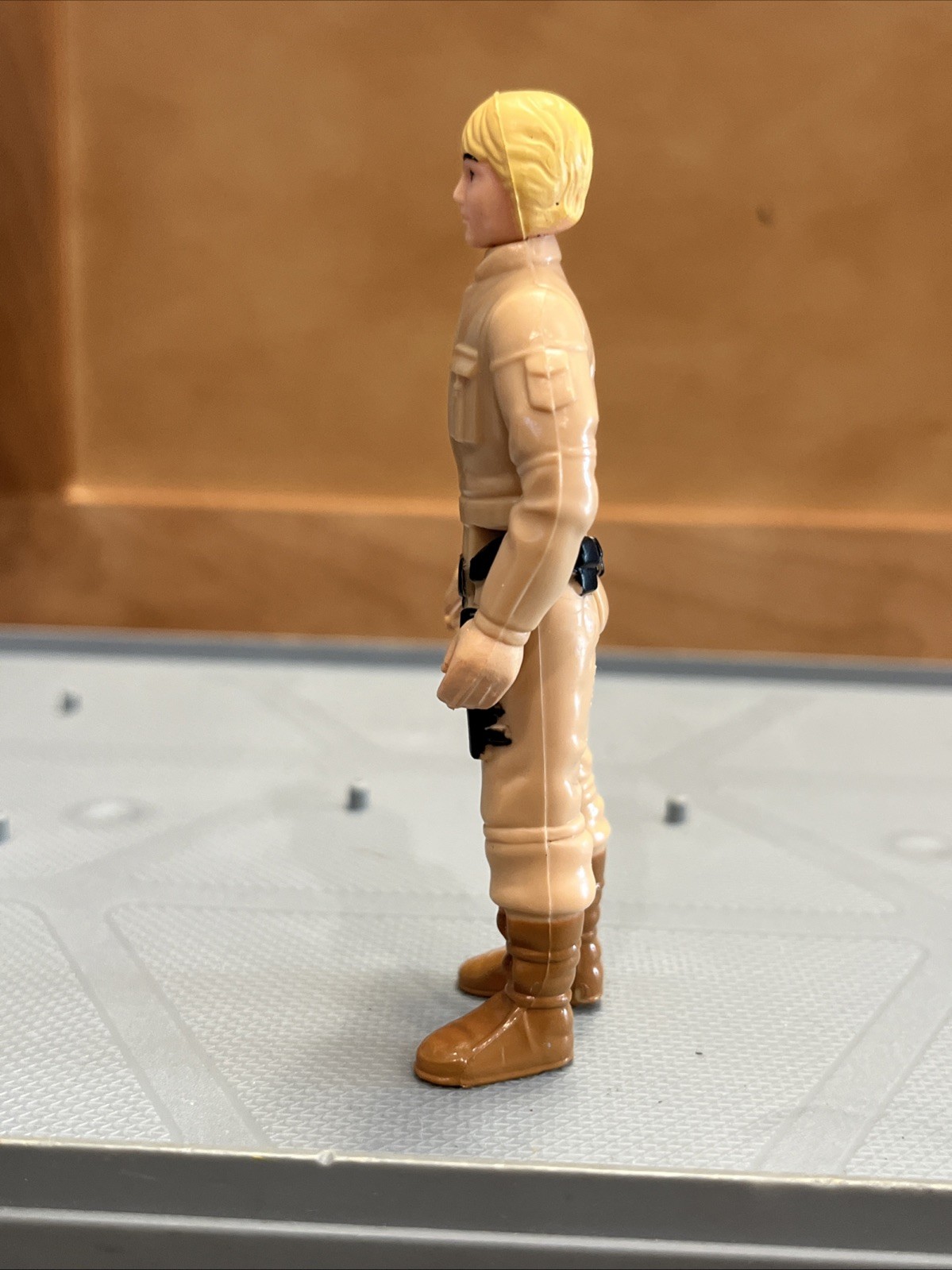 Luke Skywalker (Bespin Fatigues) sold