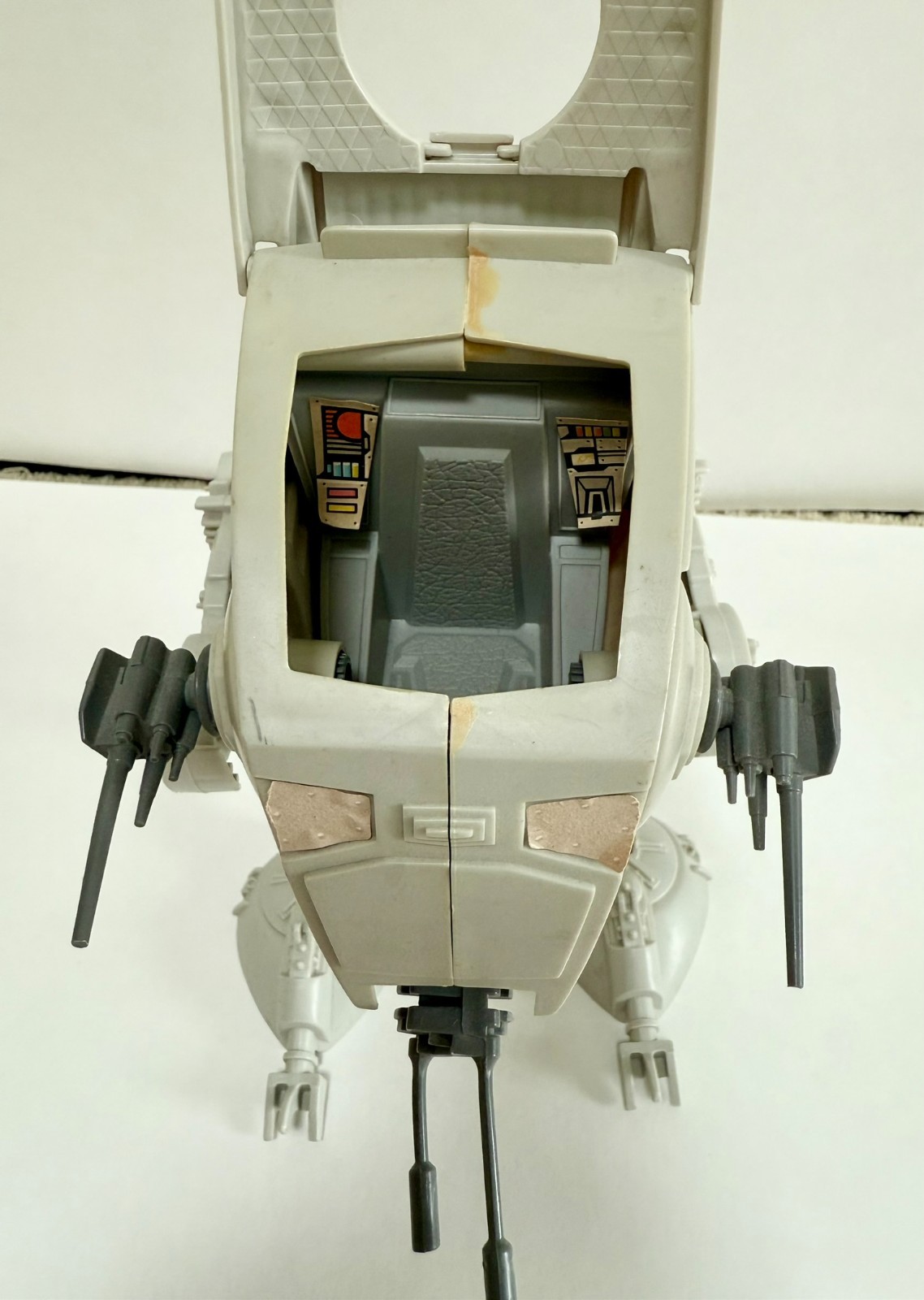 Scout Walker (AT-ST) sold
