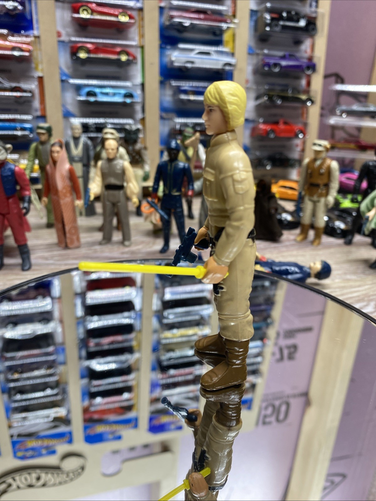 Luke Skywalker (Bespin Fatigues) sold