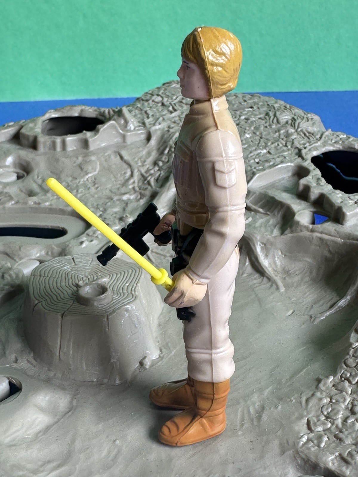 Luke Skywalker (Bespin Fatigues) sold