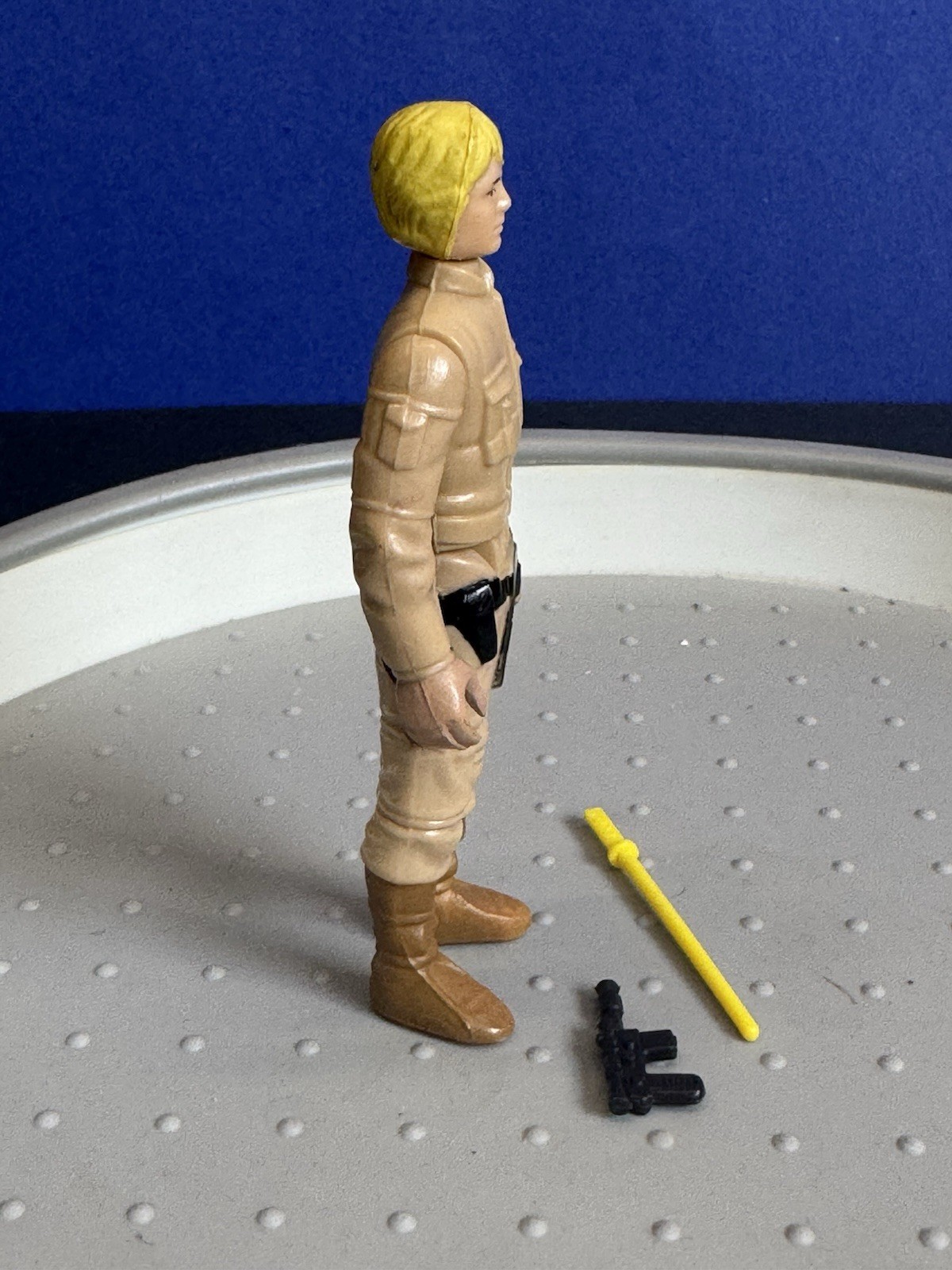 Luke Skywalker (Bespin Fatigues) sold