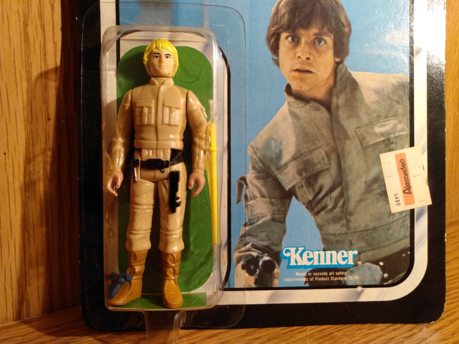 Luke Skywalker (Bespin Fatigues) sold
