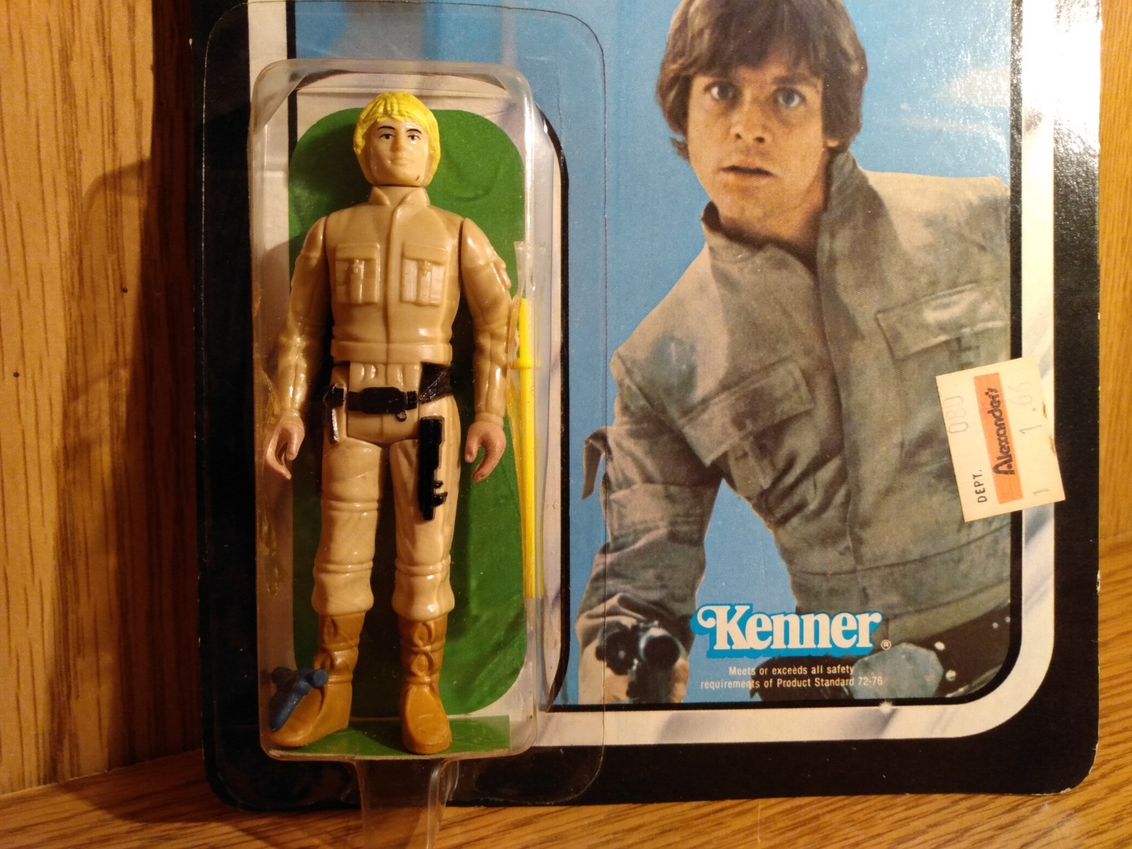 Luke Skywalker (Bespin Fatigues) sold