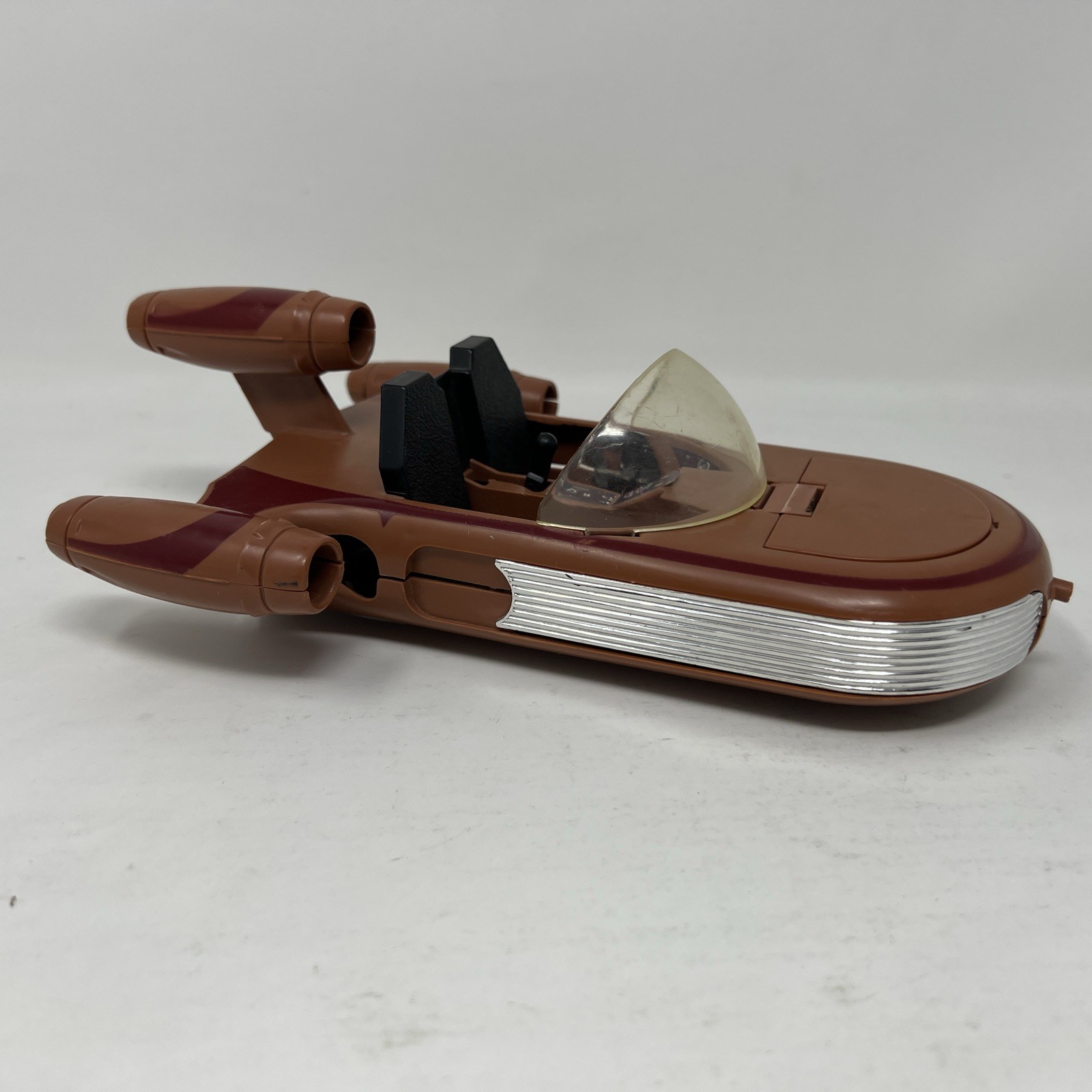 Landspeeder sold