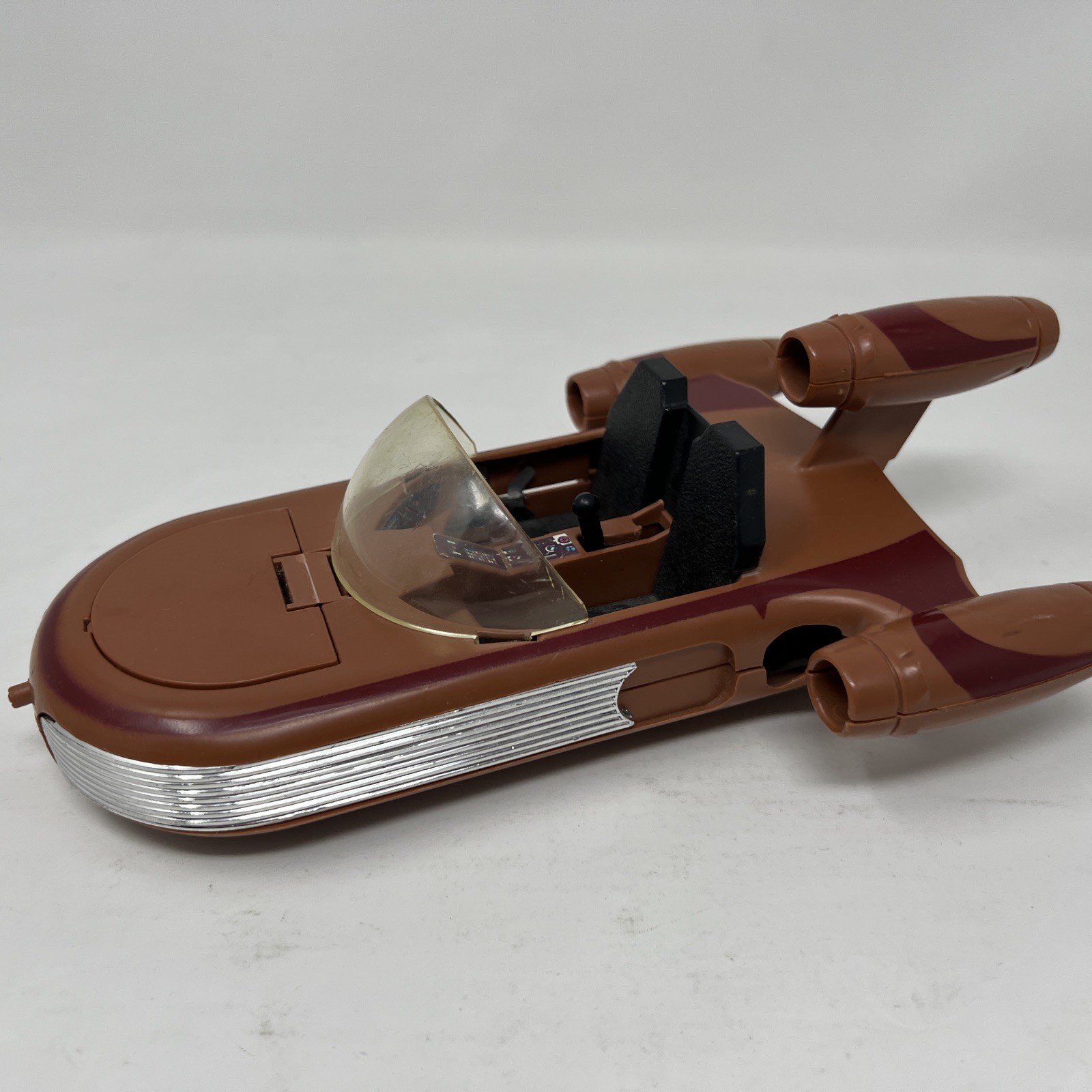 Landspeeder sold