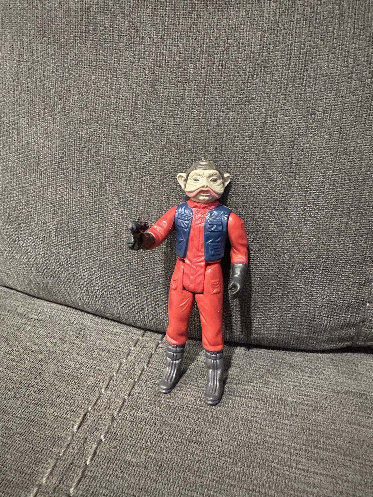 Nien Nunb sold