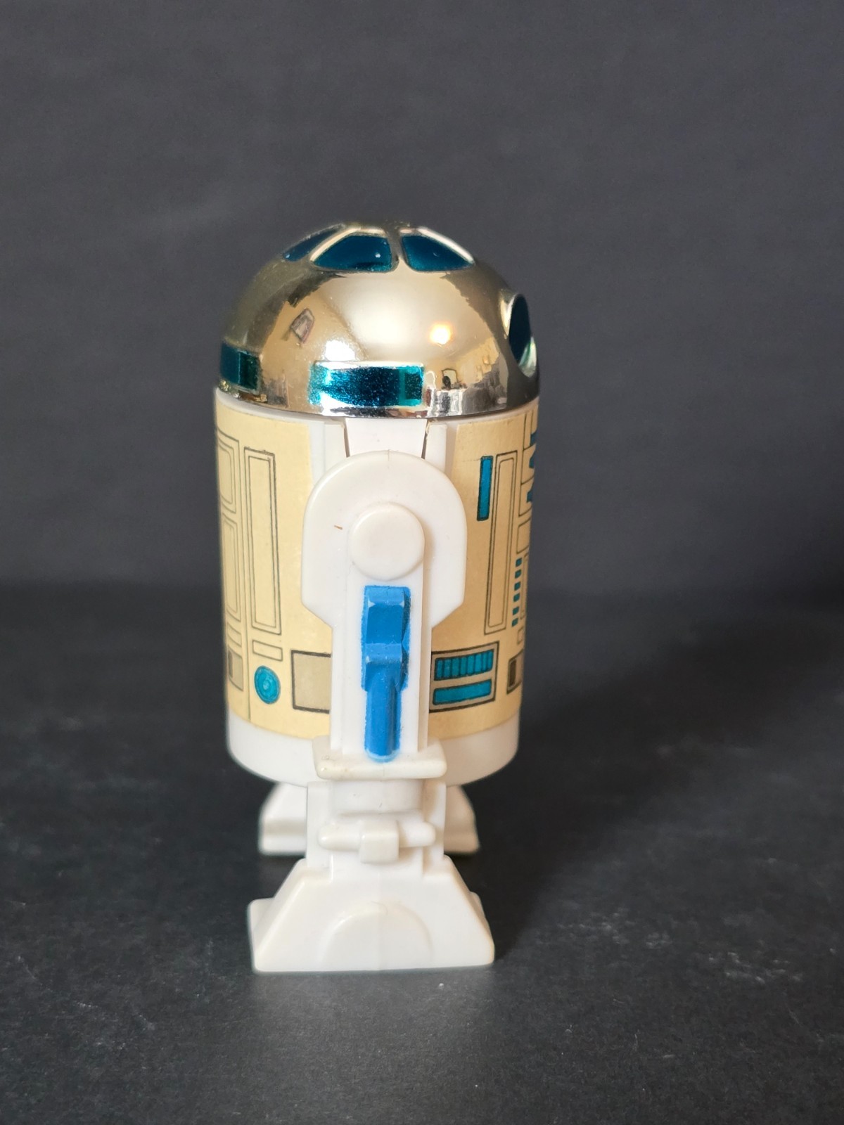 R2-D2 (Artoo-Detoo) with pop-up Lightsaber sold