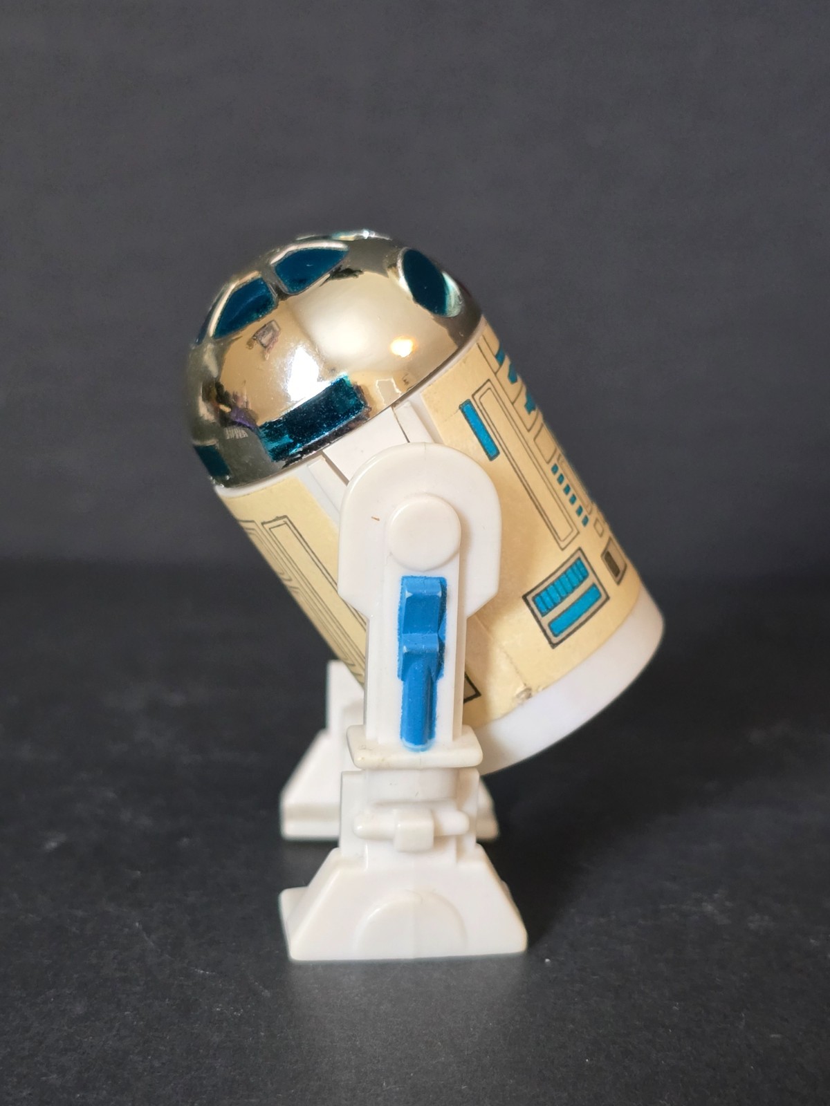 R2-D2 (Artoo-Detoo) with pop-up Lightsaber sold
