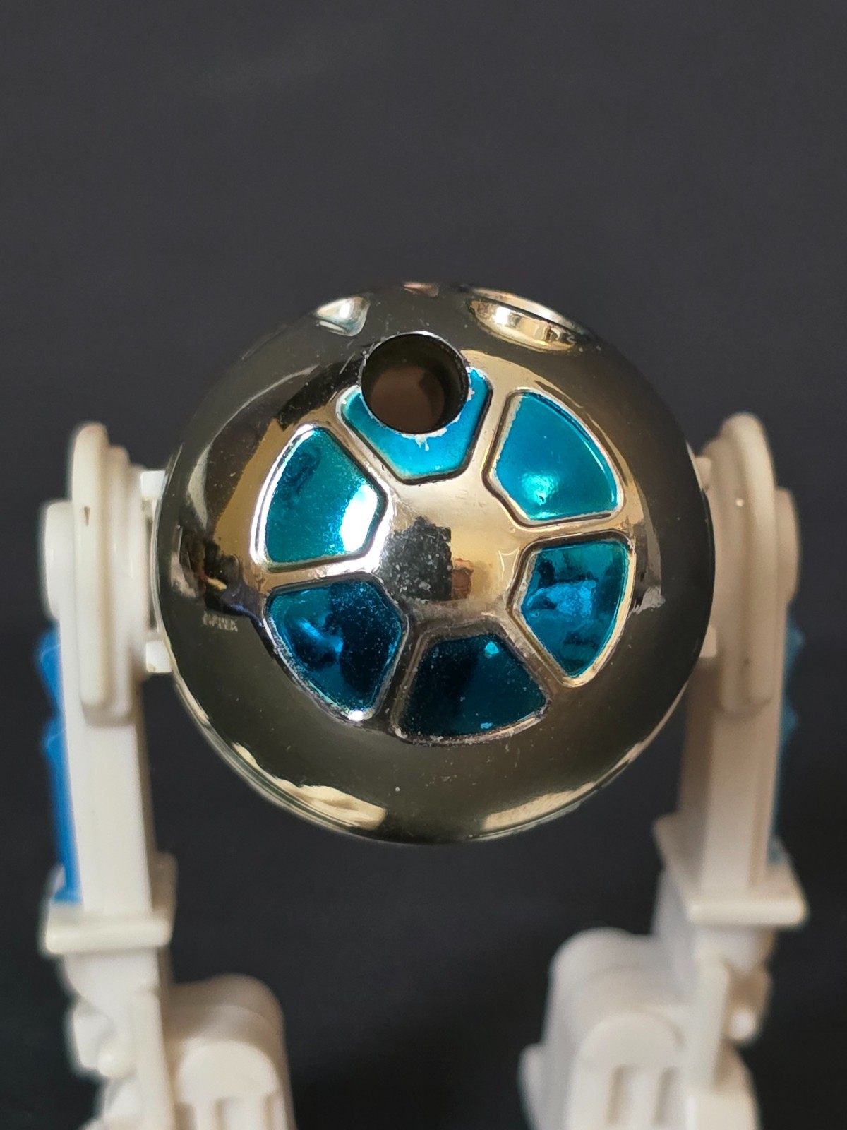 R2-D2 (Artoo-Detoo) with pop-up Lightsaber sold