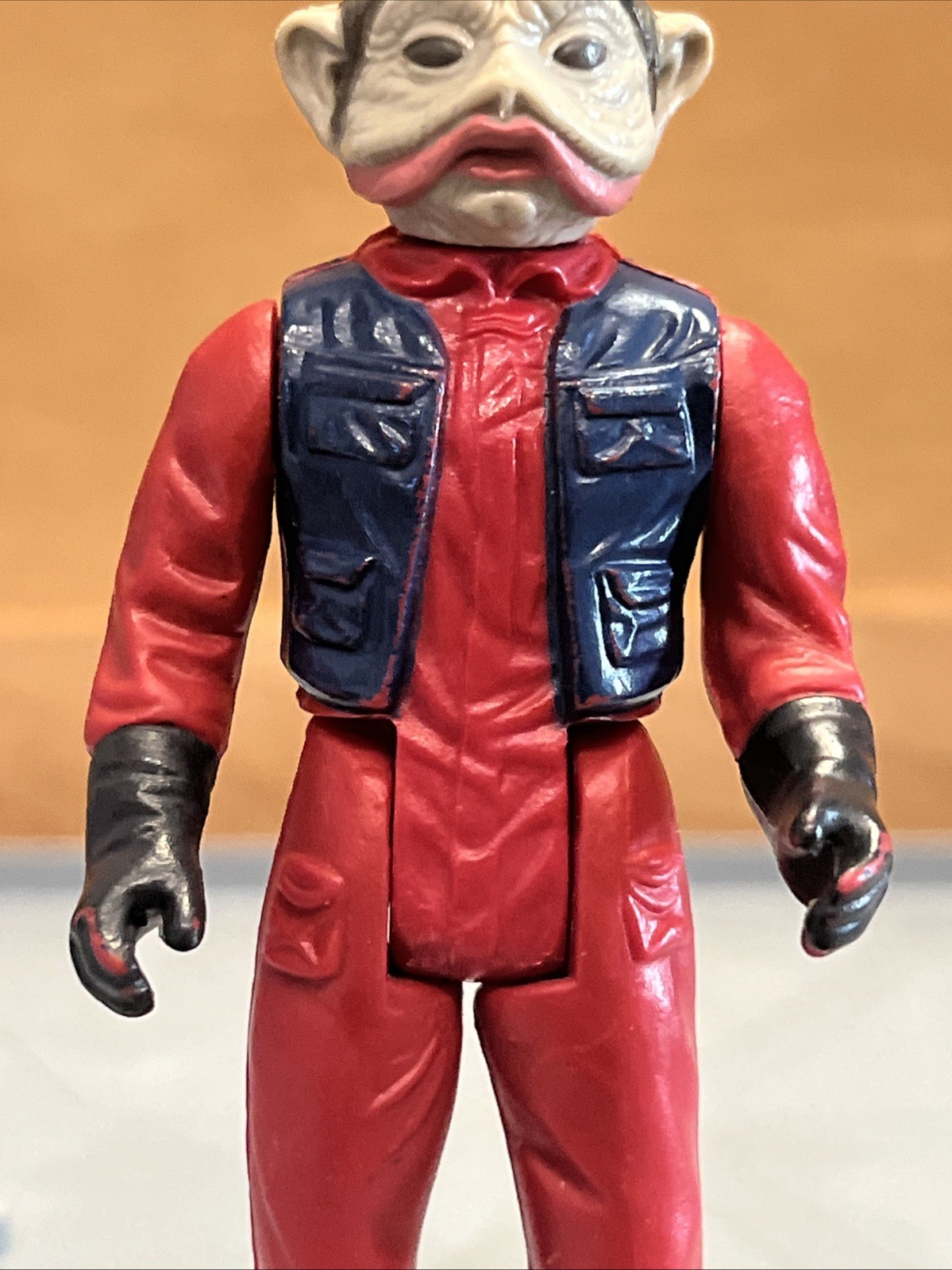 Nien Nunb sold