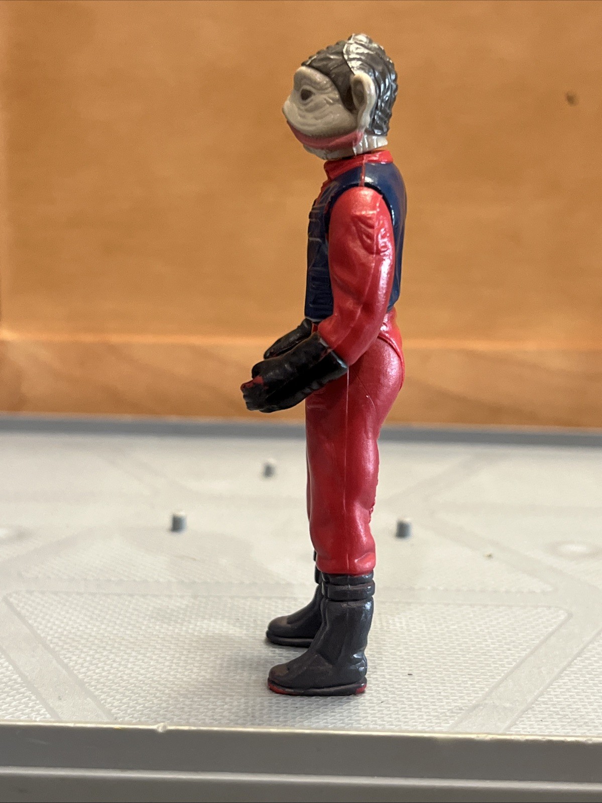 Nien Nunb sold