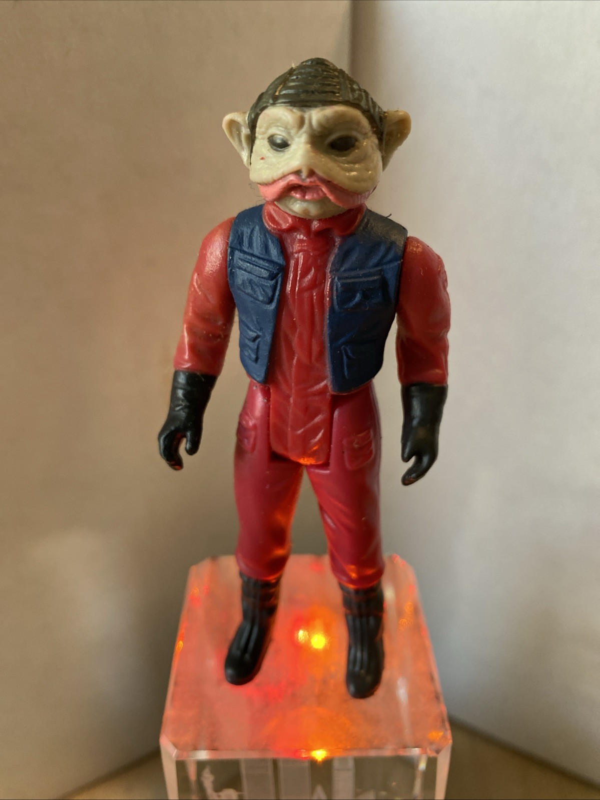 Nien Nunb sold