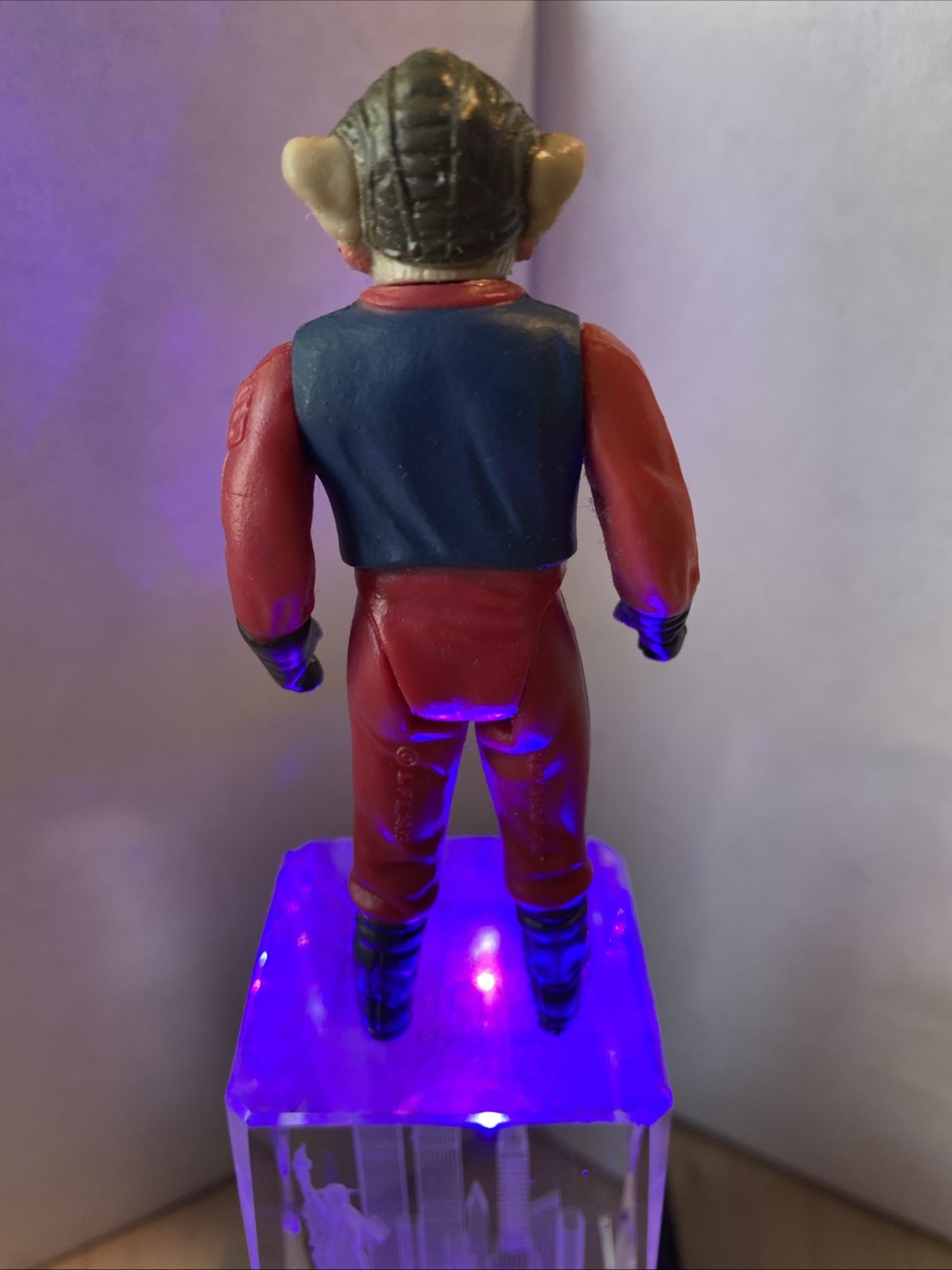 Nien Nunb sold