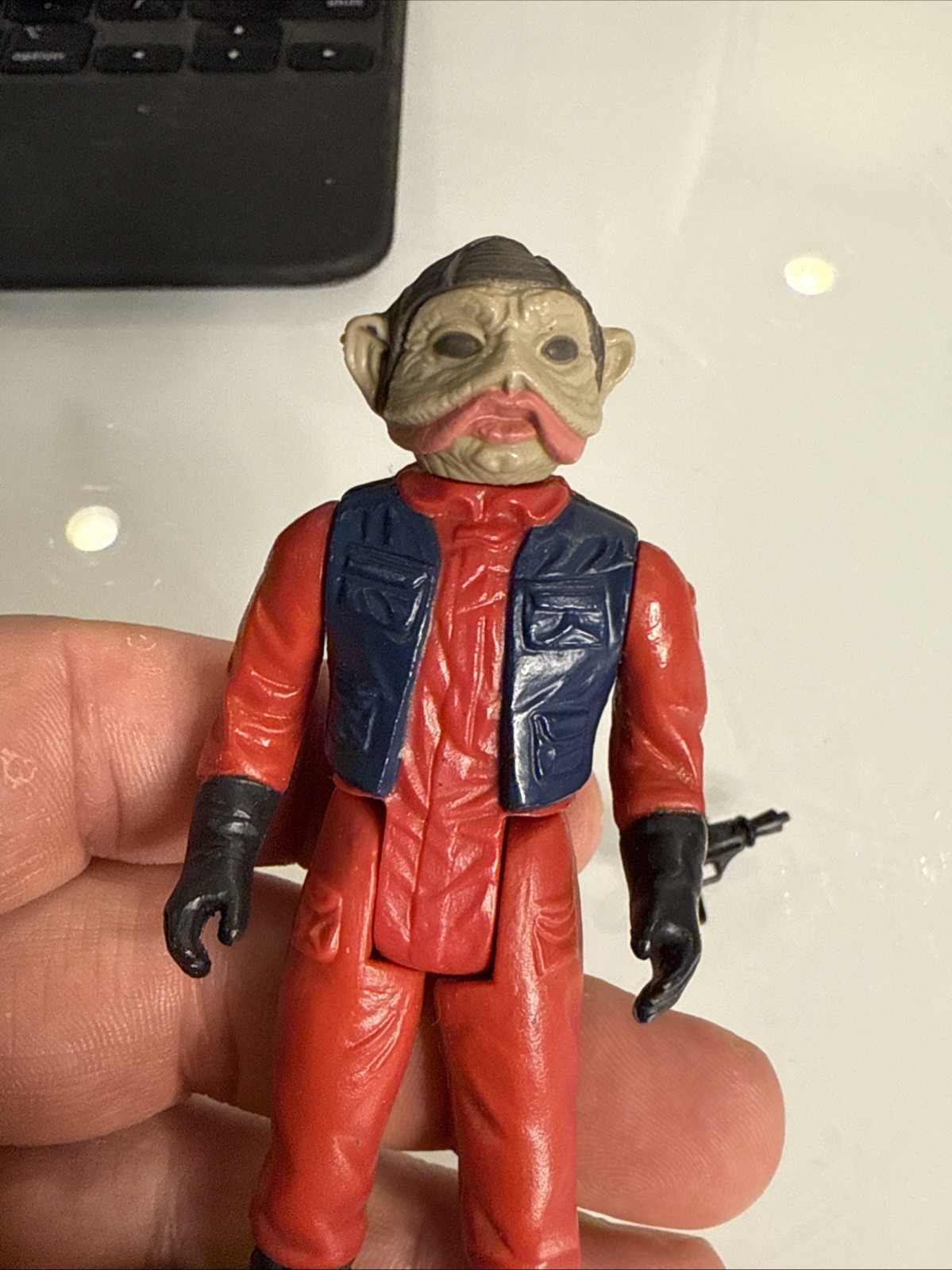 Nien Nunb sold