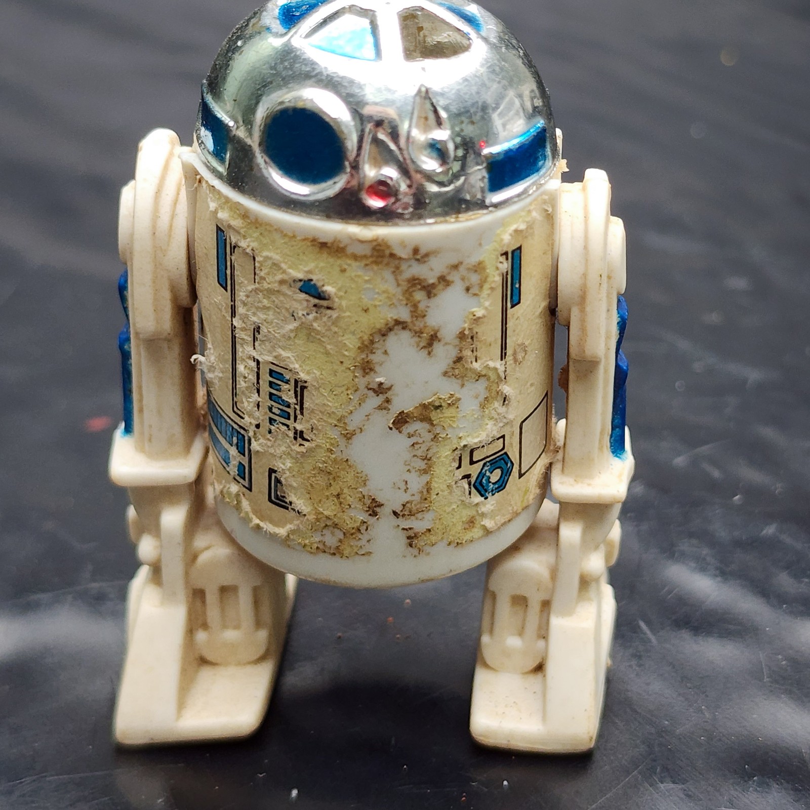 R2-D2 (Artoo-Detoo) with pop-up Lightsaber sold