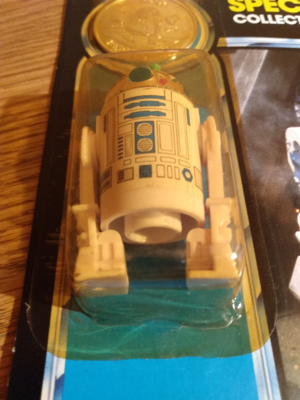 R2-D2 (Artoo-Detoo) with pop-up Lightsaber sold