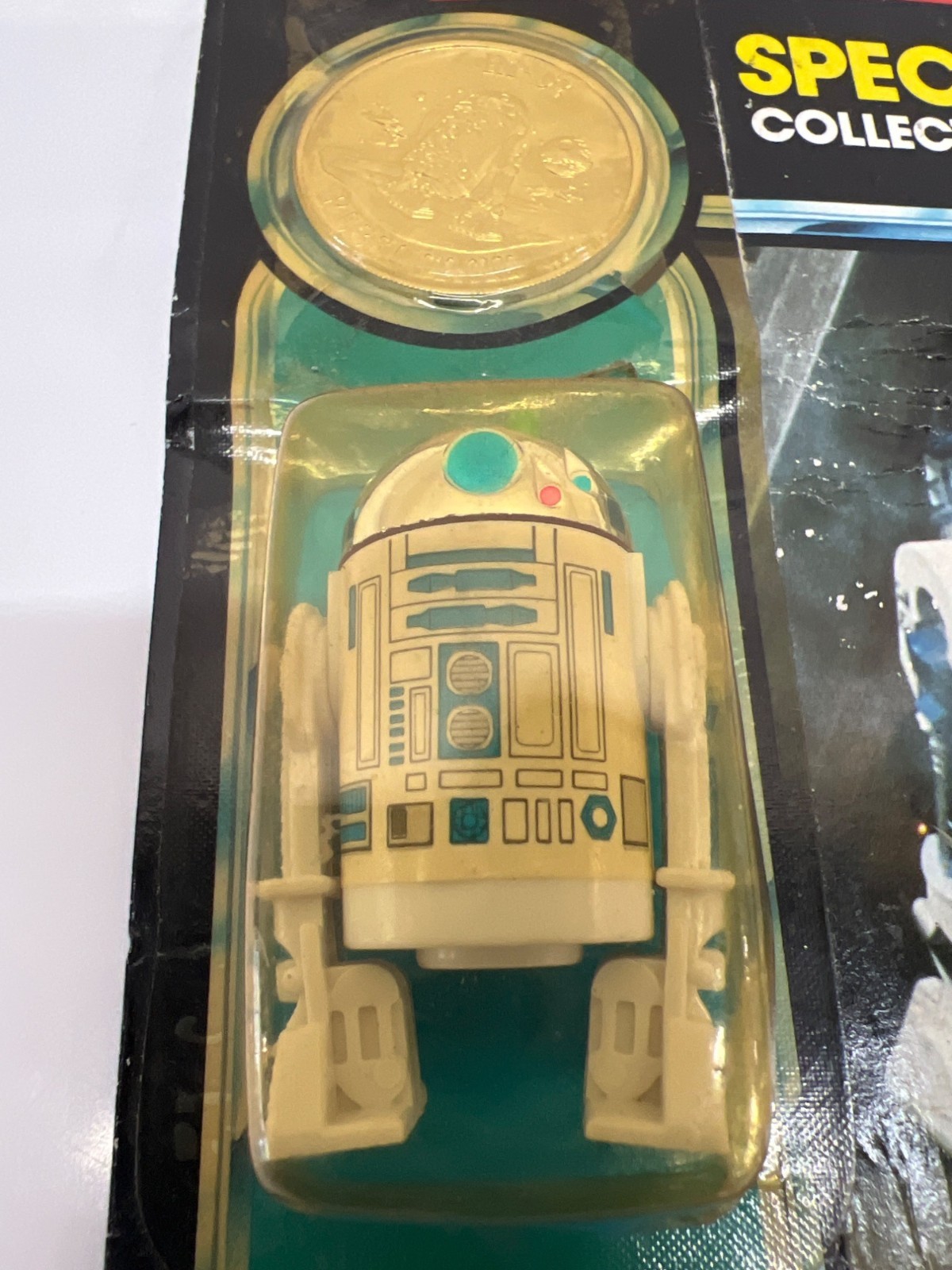 R2-D2 (Artoo-Detoo) with pop-up Lightsaber sold