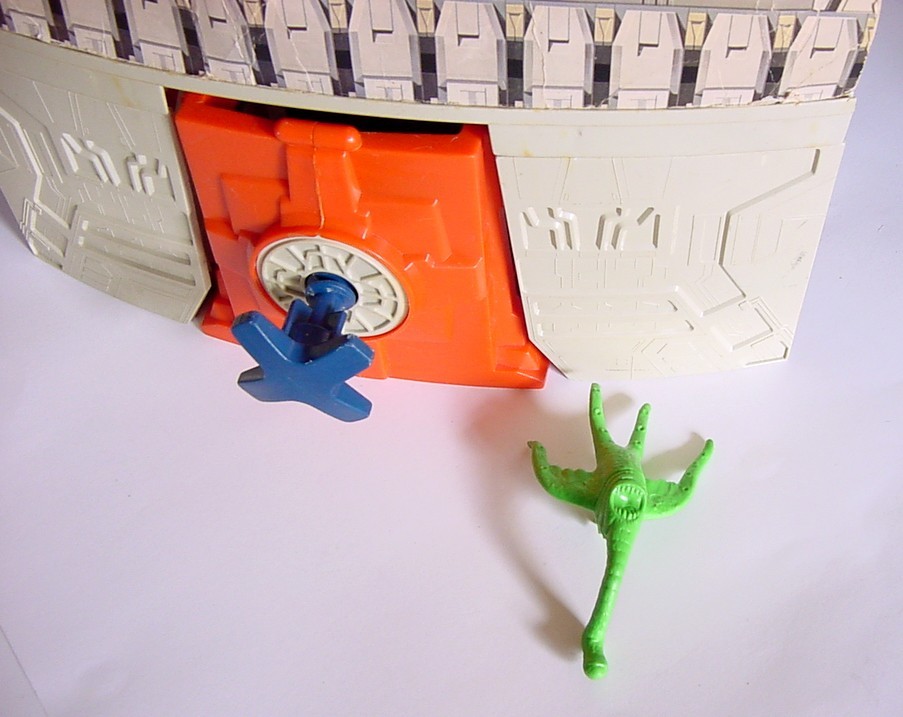 Death Star Space Station (Kenner) sold