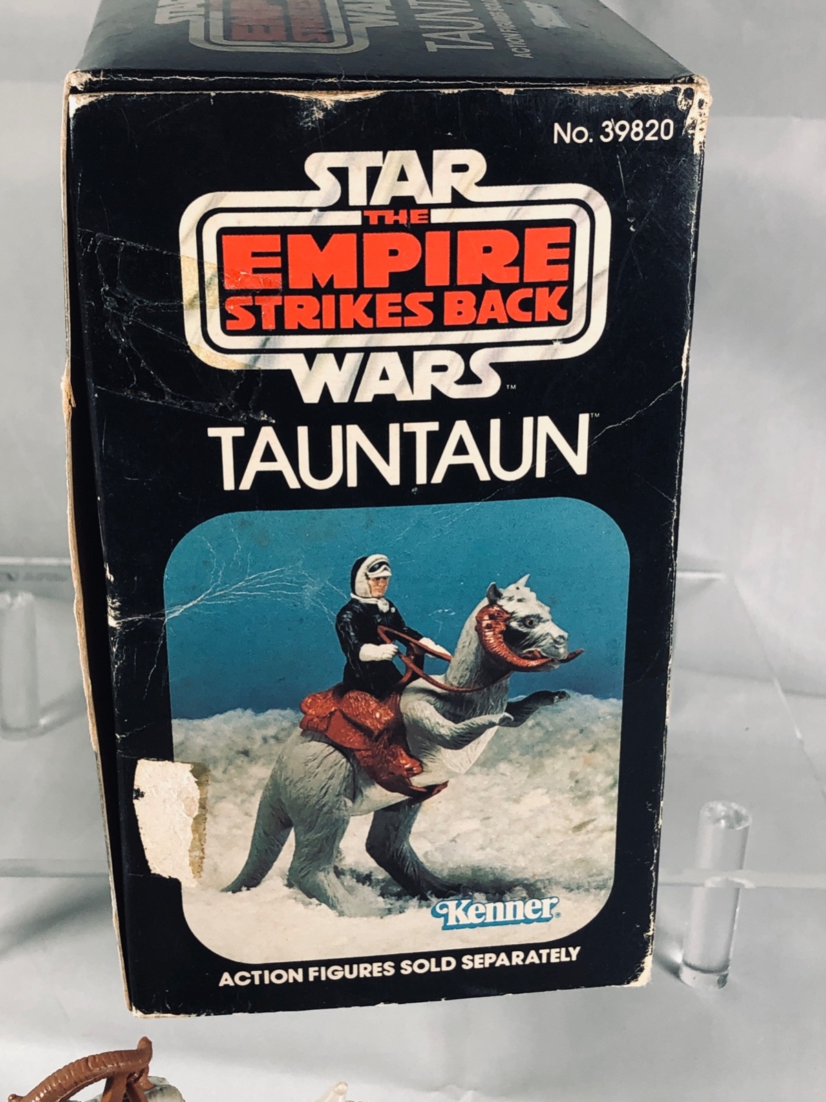 Tauntaun (closed belly) sold