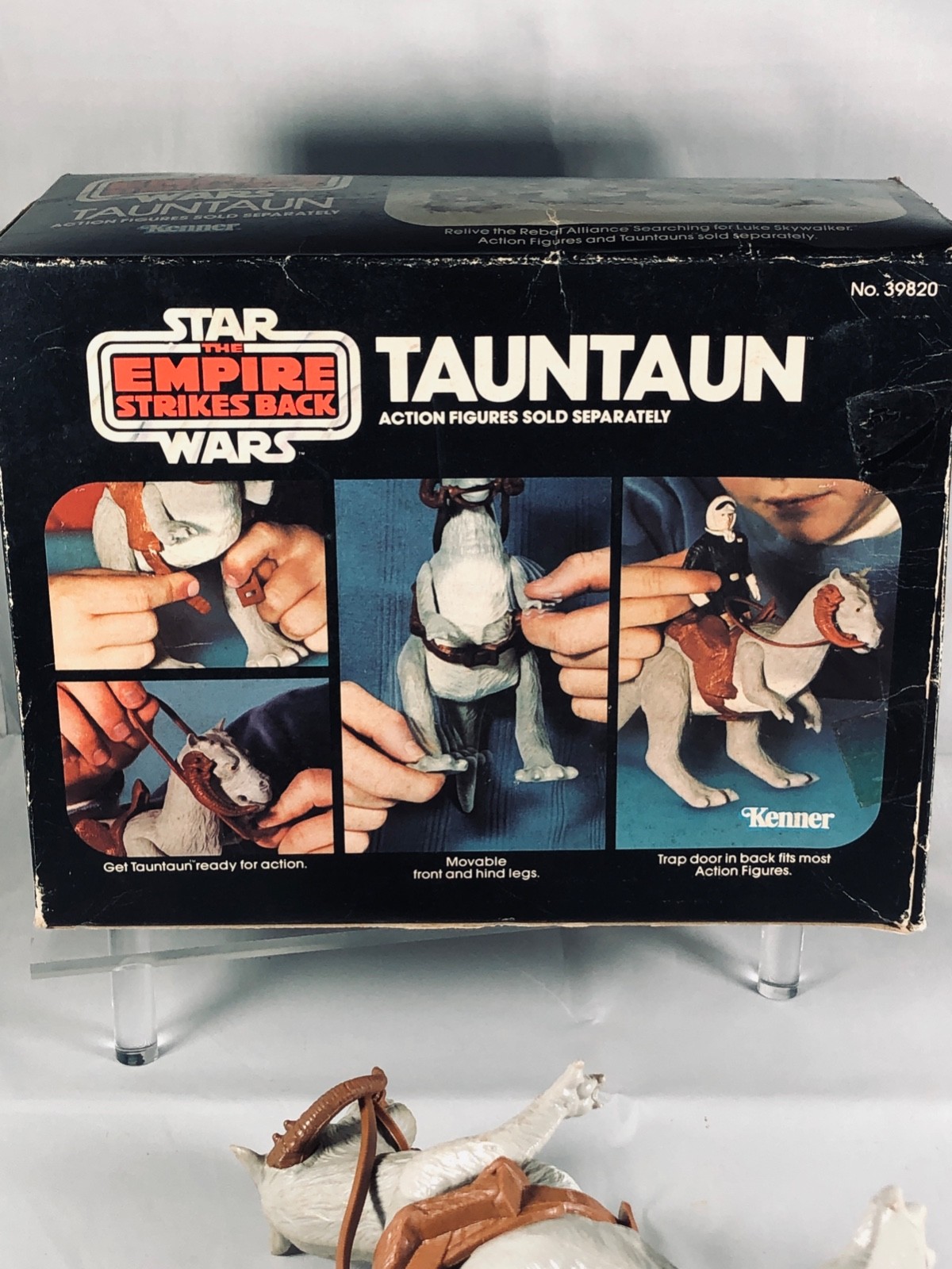 Tauntaun (closed belly) sold