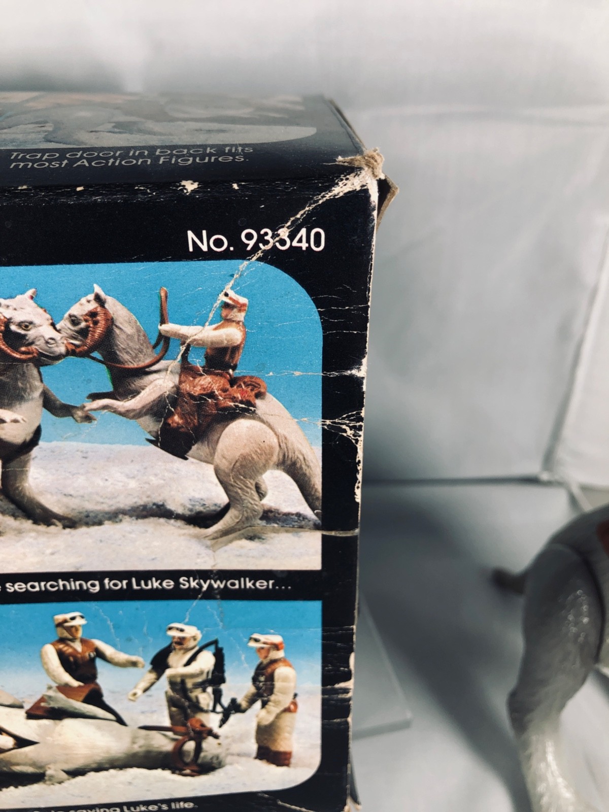 Tauntaun (open belly) sold