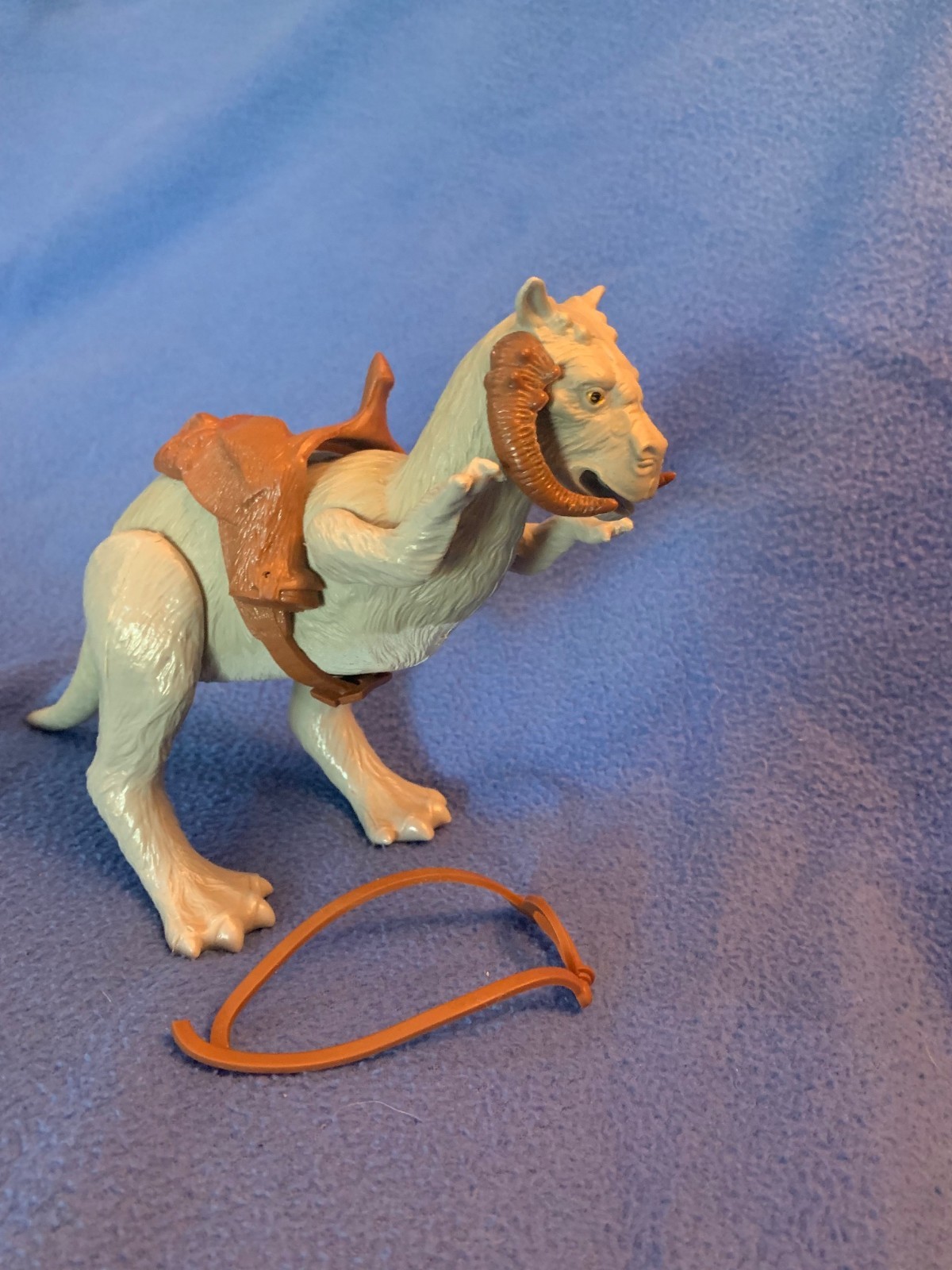 Tauntaun (closed belly) sold