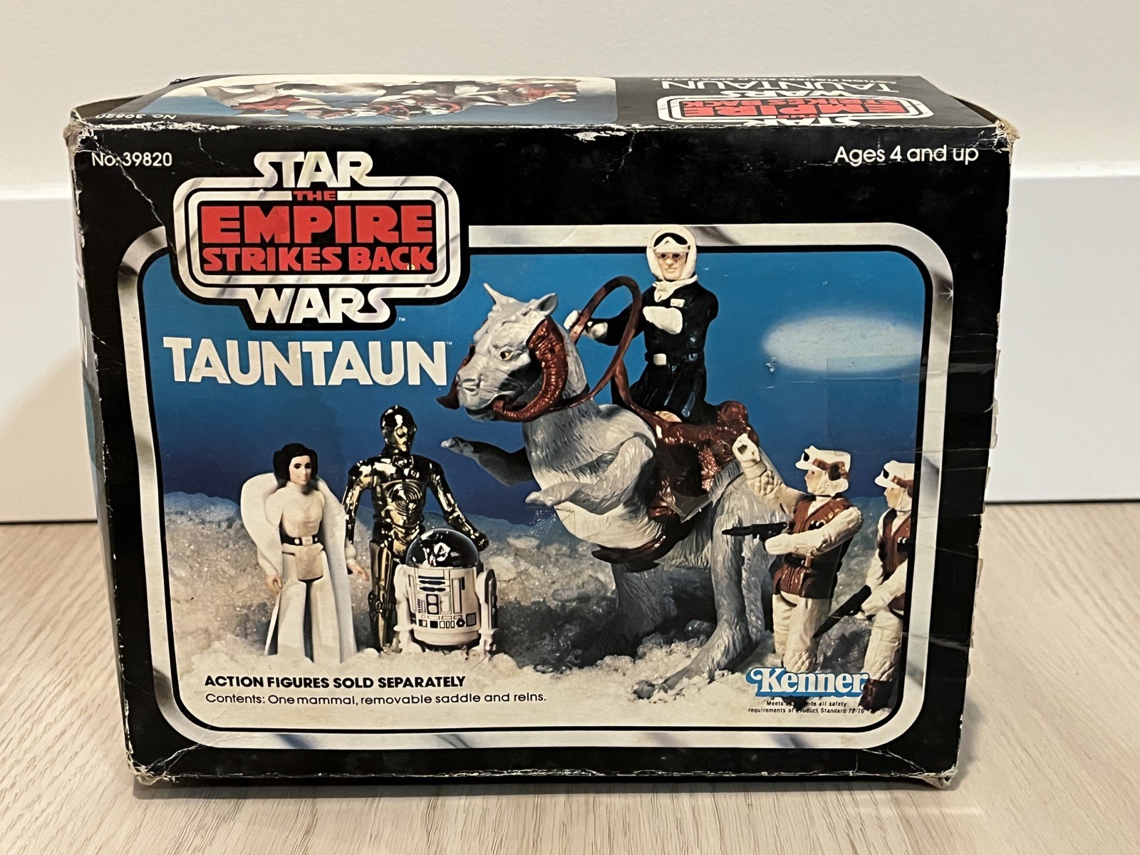 Tauntaun (closed belly) sold
