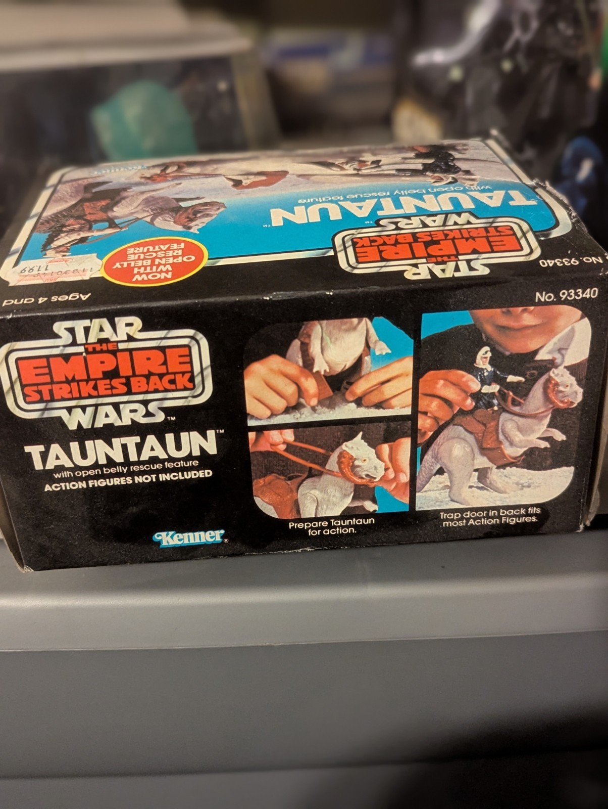 Tauntaun (open belly) sold