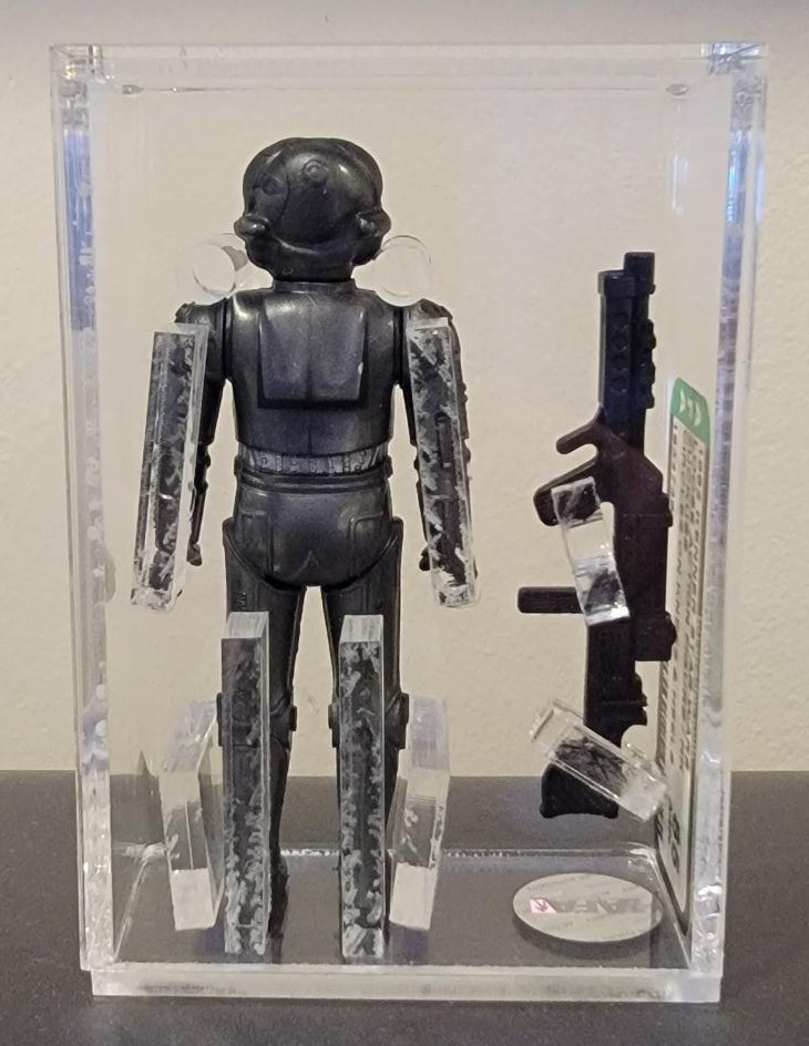 Zuckuss sold