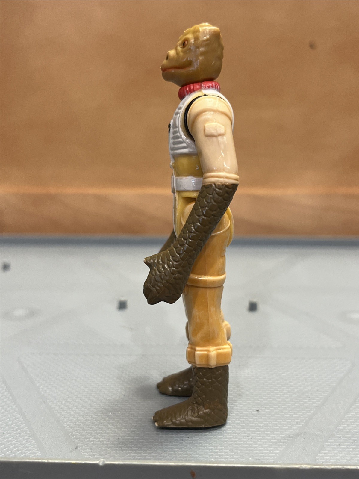 Bossk (Bounty Hunter) sold