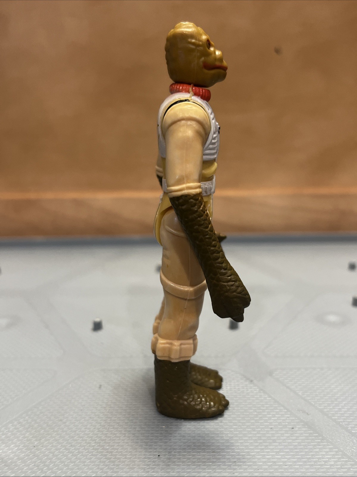 Bossk (Bounty Hunter) sold