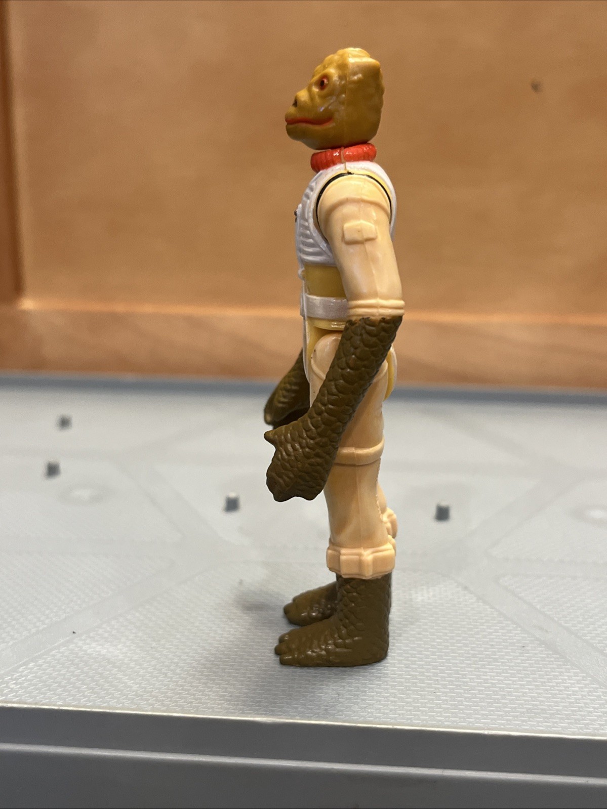 Bossk (Bounty Hunter) sold
